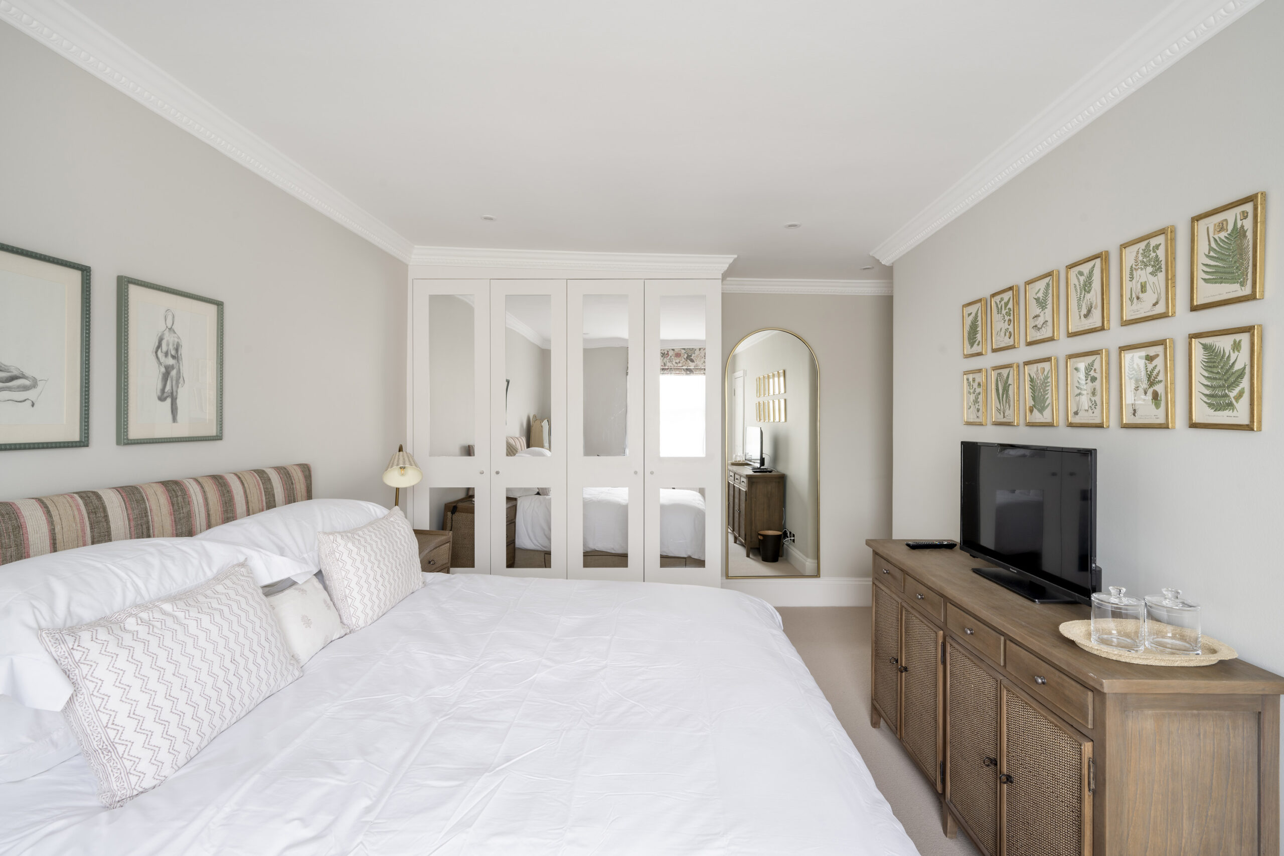 Monmouth Place Apartment To Rent in Notting Hill W2