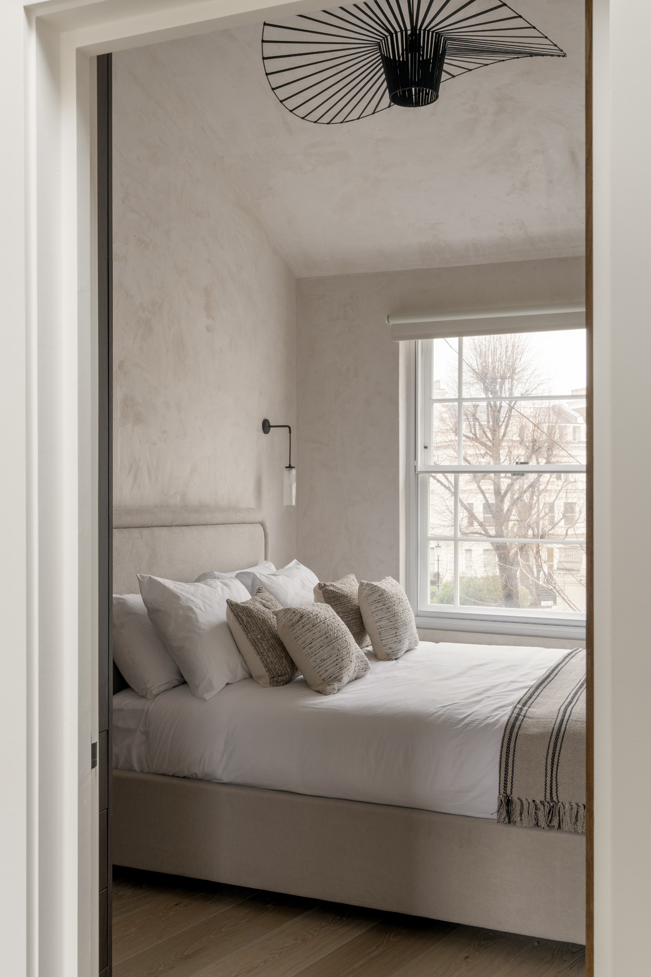 Notting-Hill-Apartment-For-Rent-Pembridge-Road-14_Lo