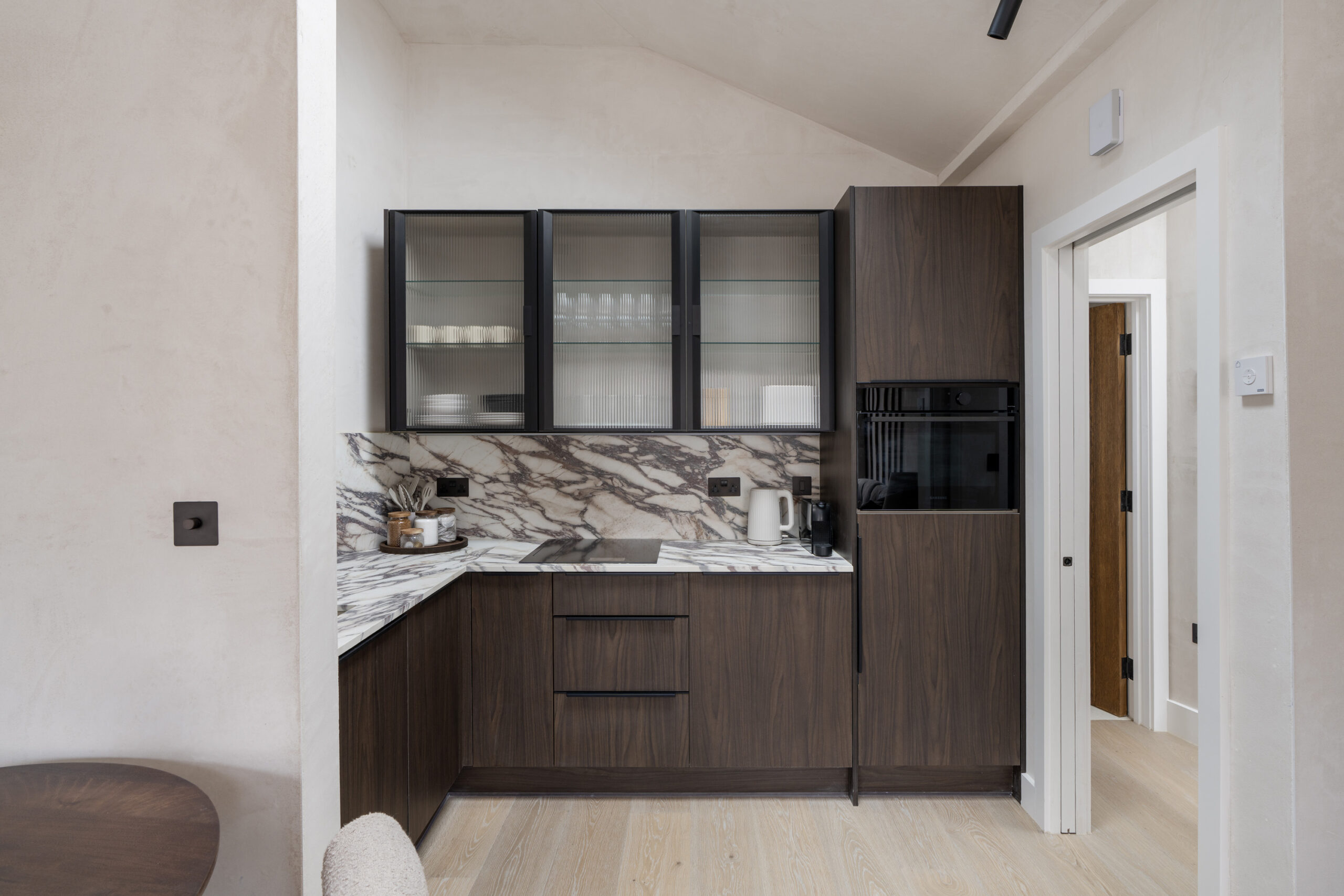 Notting-Hill-Apartment-For-Rent-Pembridge-Road-7_Lo