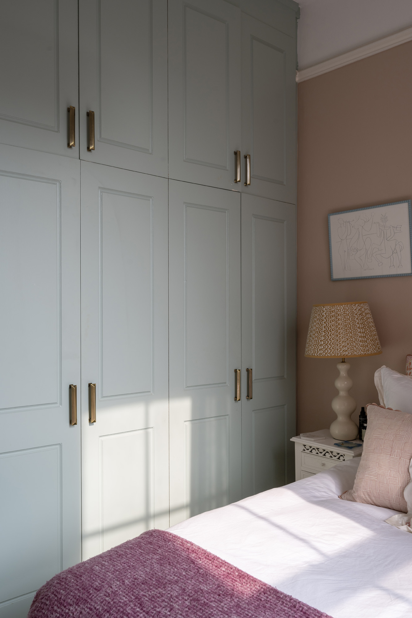 Notting-Hill-Apartment-For-Rent-Porchester-Square-14_Lo