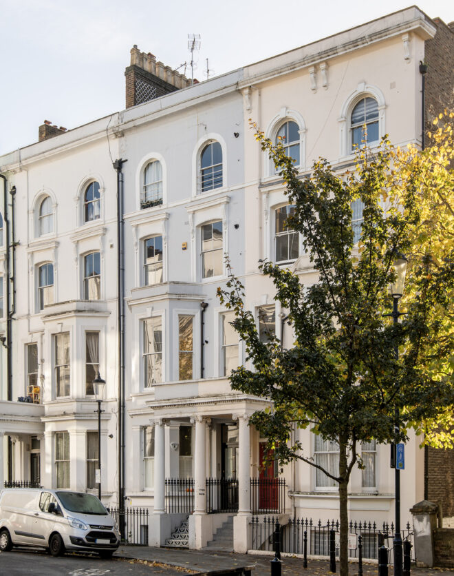 Notting-Hill-Apartment-For-Rent-Powis-Square-15_Lo