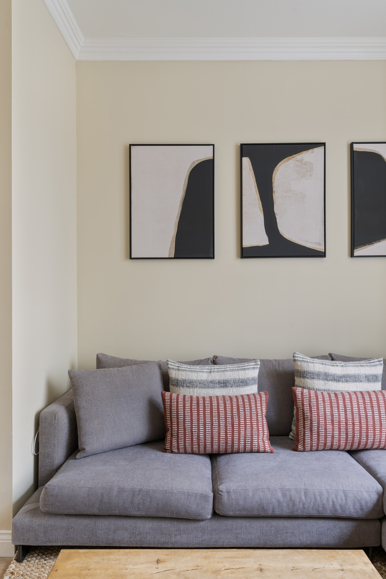 Notting-Hill-Apartment-For-Rent-St-Stephen’s-Gardens-12_Lo