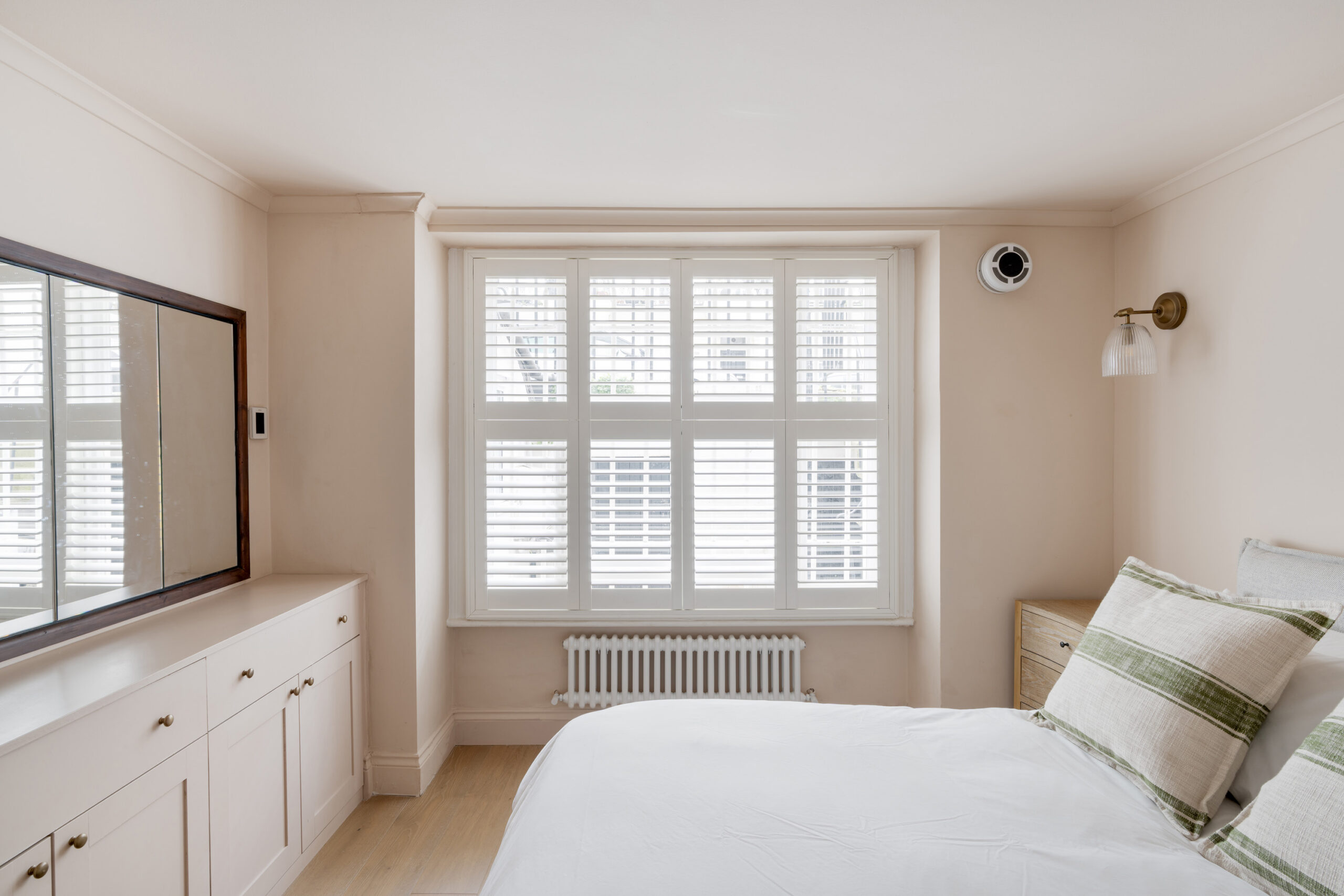 Notting-Hill-Apartment-For-Rent-St-Stephen’s-Gardens-24_Lo