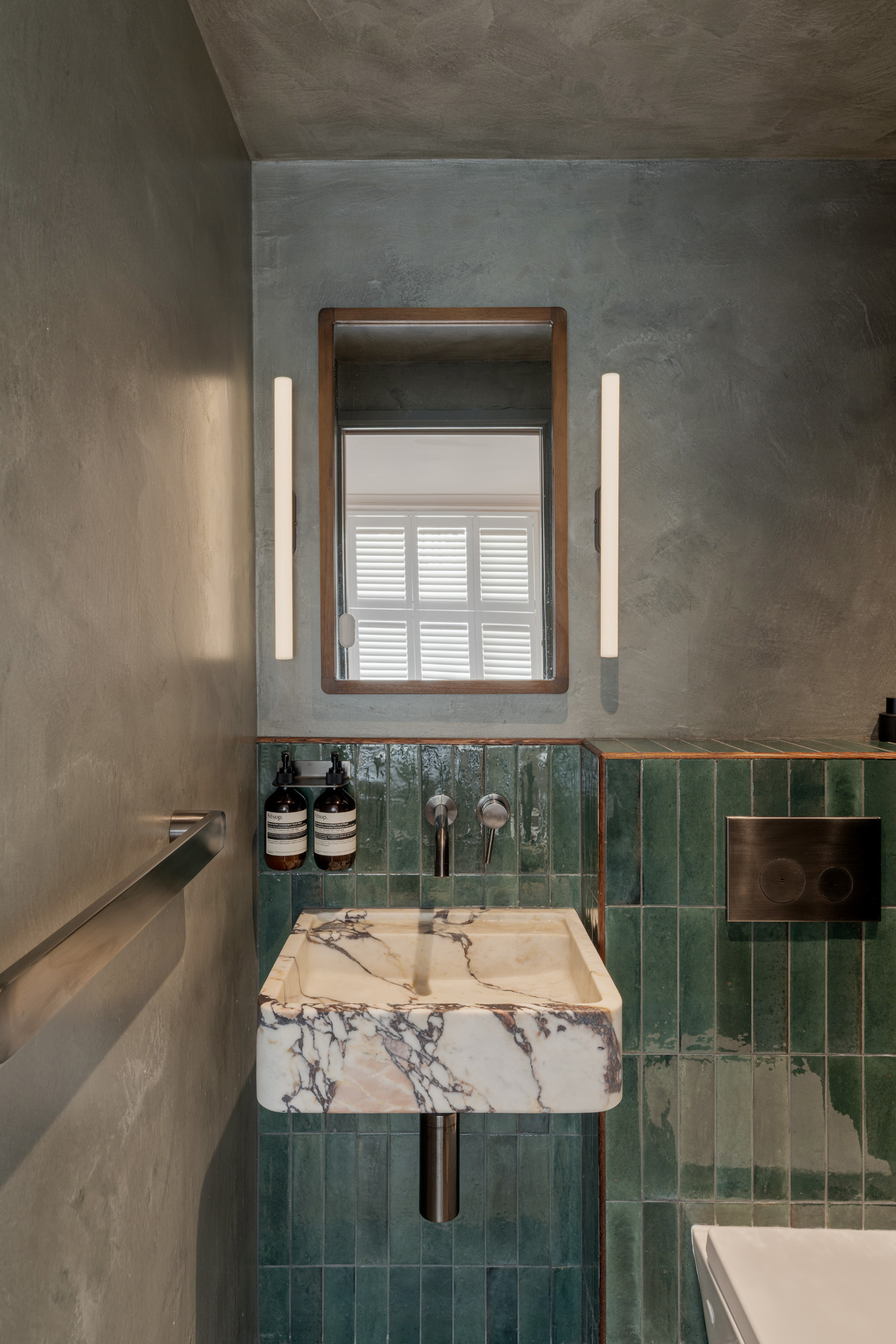 Notting-Hill-Apartment-For-Rent-St-Stephen’s-Gardens-28_Lo