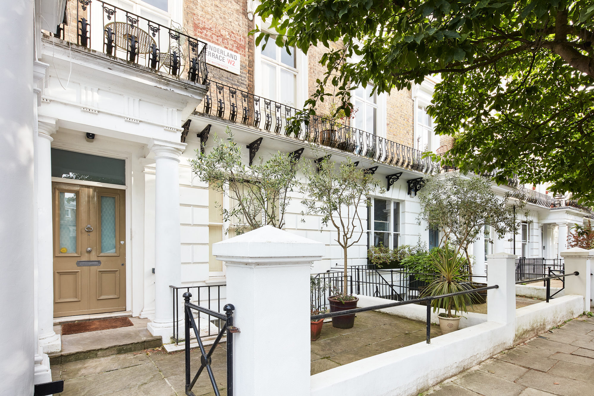 Notting-Hill-Apartment-For-Rent-Sunderland-Terrace (4)