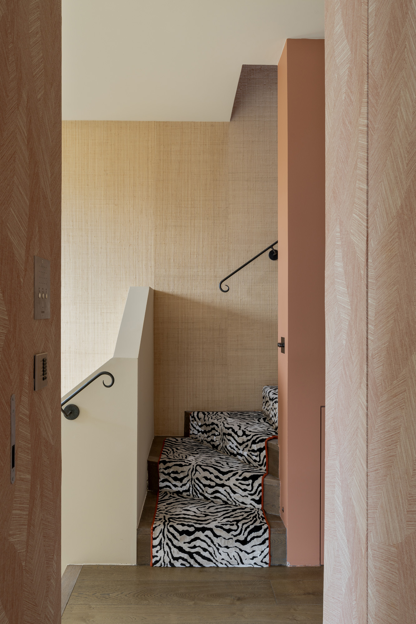 Notting-Hill-Apartment-For-Rent-Westbourne-Gardens-19_Lo