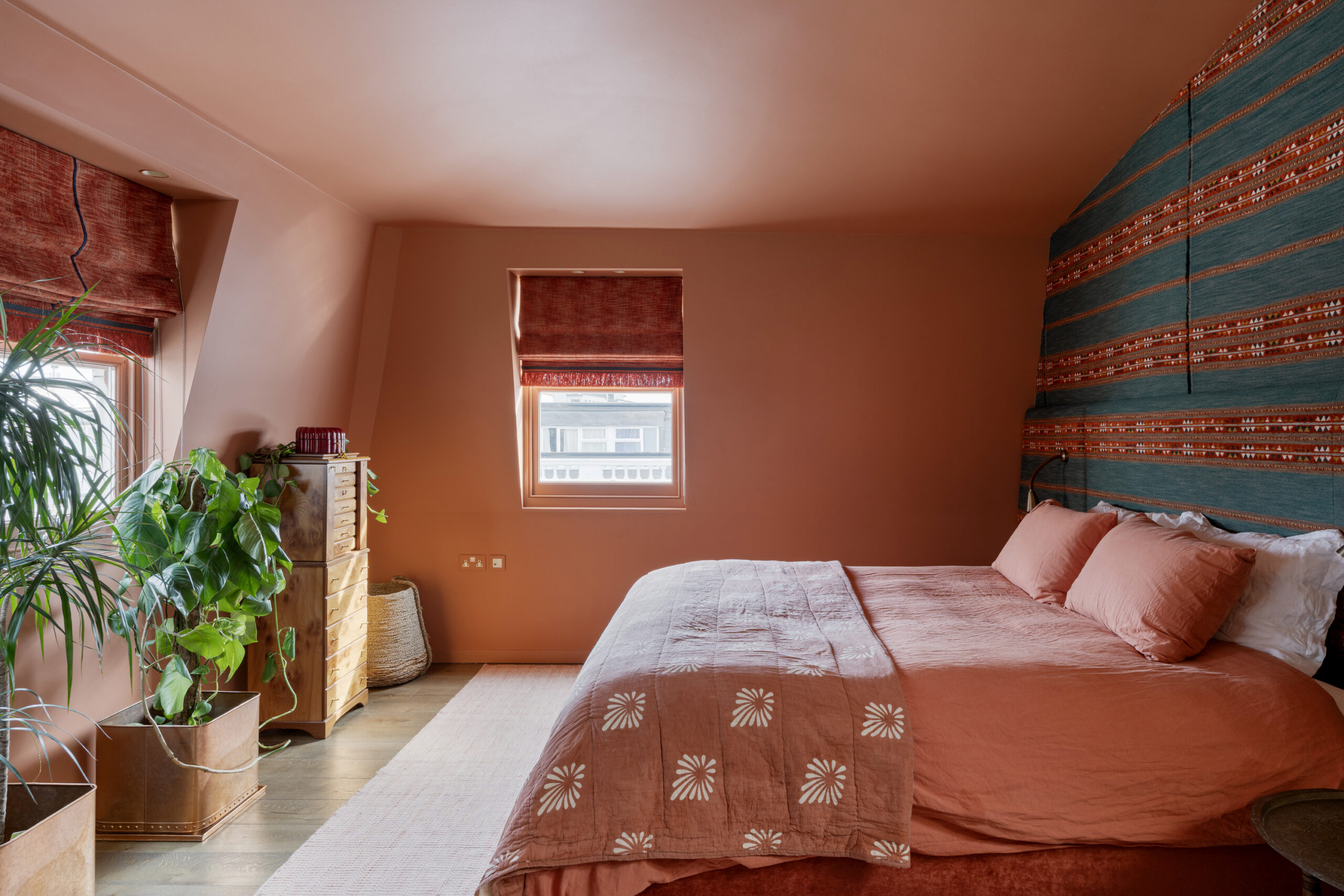 Notting-Hill-Apartment-For-Rent-Westbourne-Gardens-22_Lo