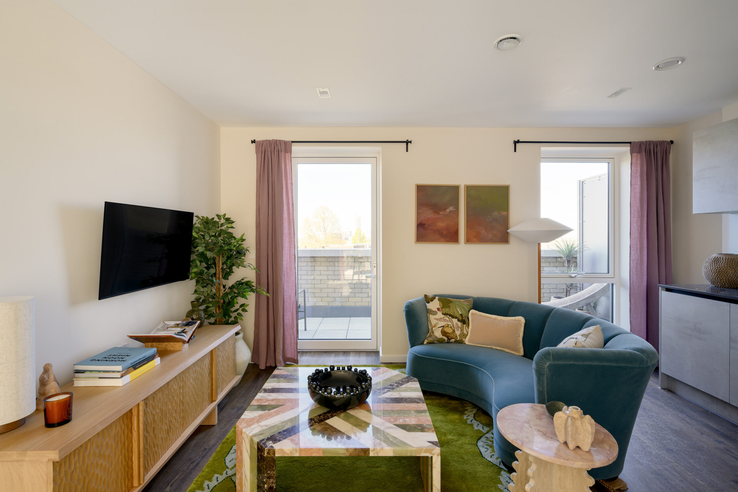 Notting-Hill-Apartment-For-Rent-Wheatstone-Gardens-12_Lo