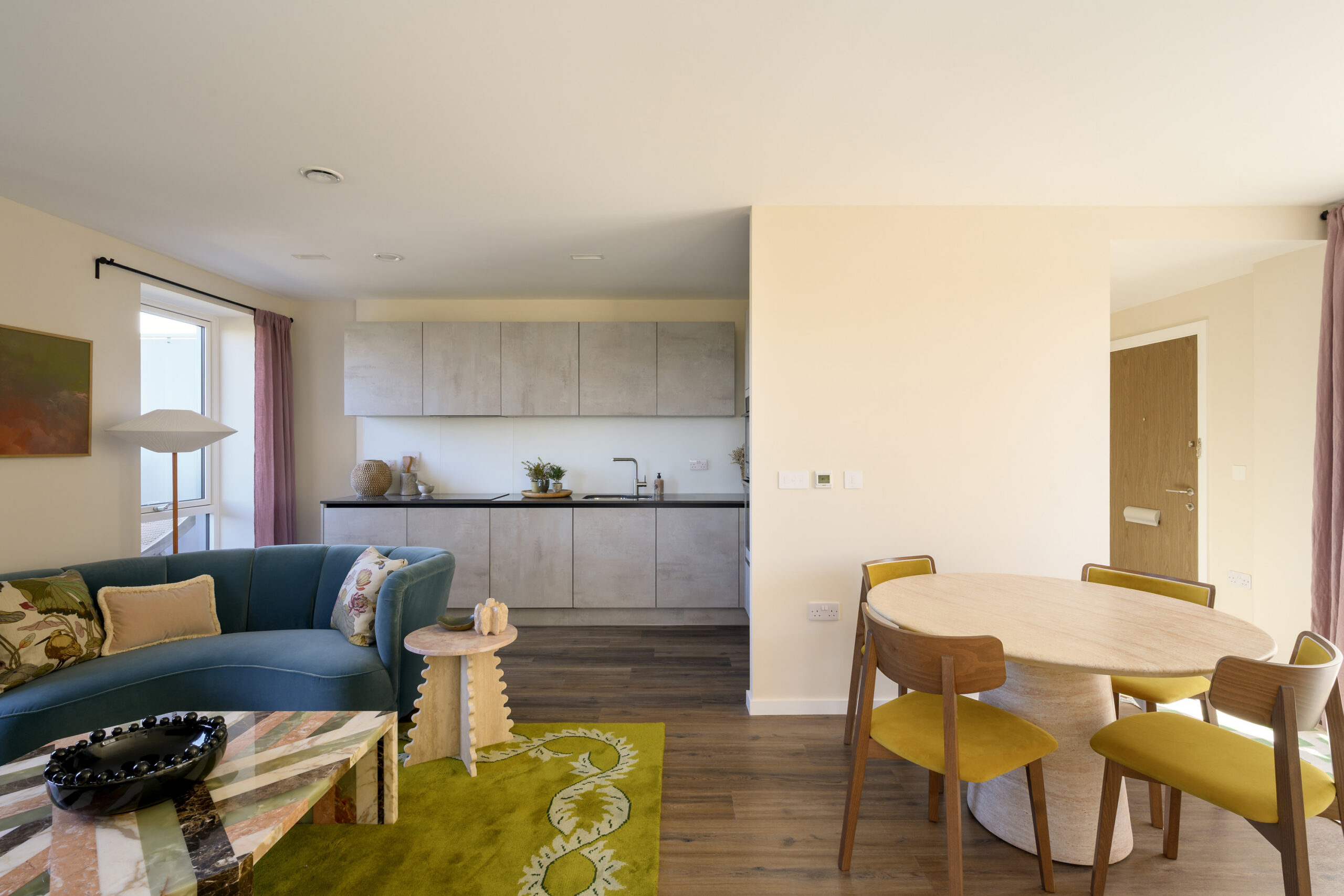 Notting-Hill-Apartment-For-Rent-Wheatstone-Gardens-13_Lo