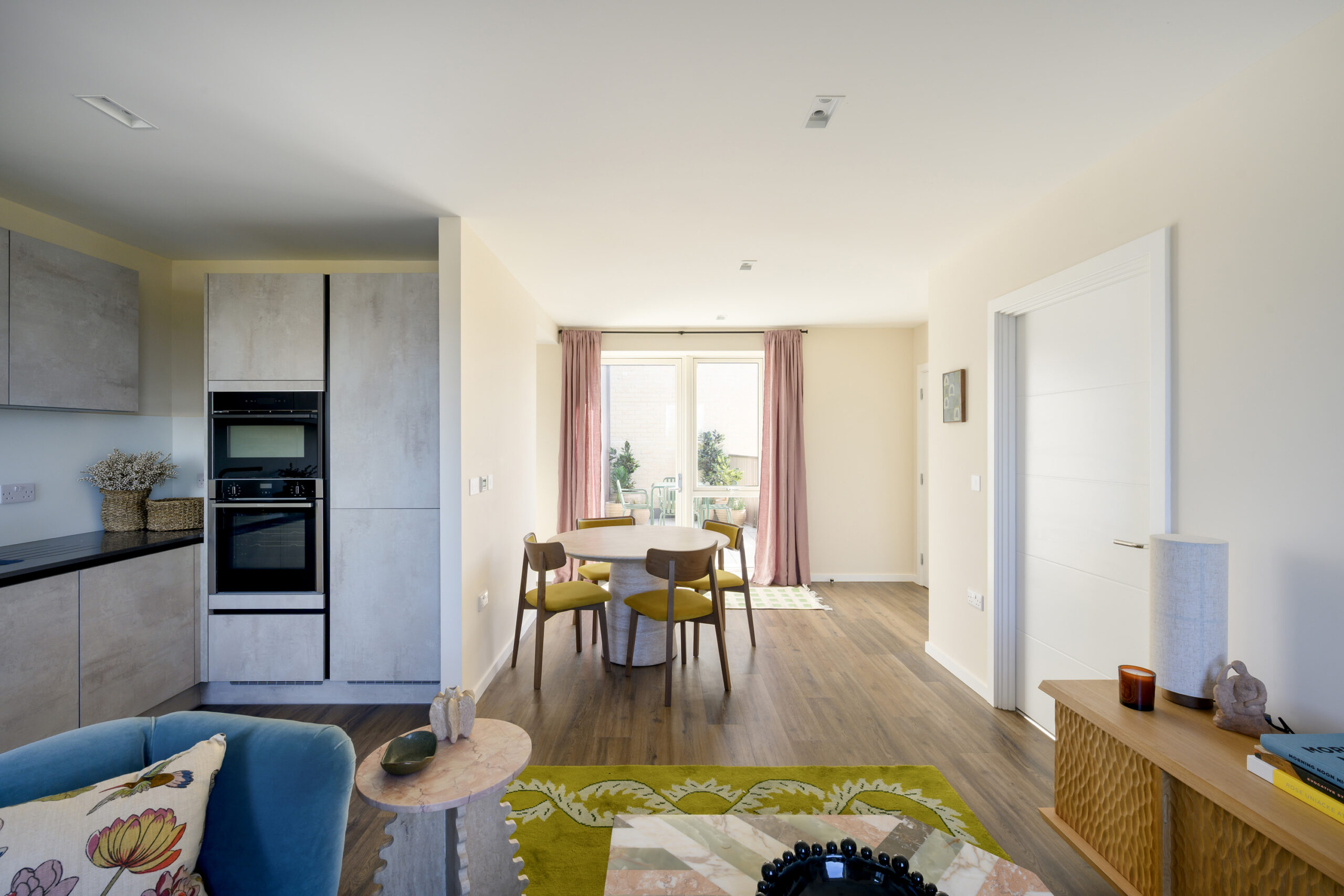 Notting-Hill-Apartment-For-Rent-Wheatstone-Gardens-7_Lo