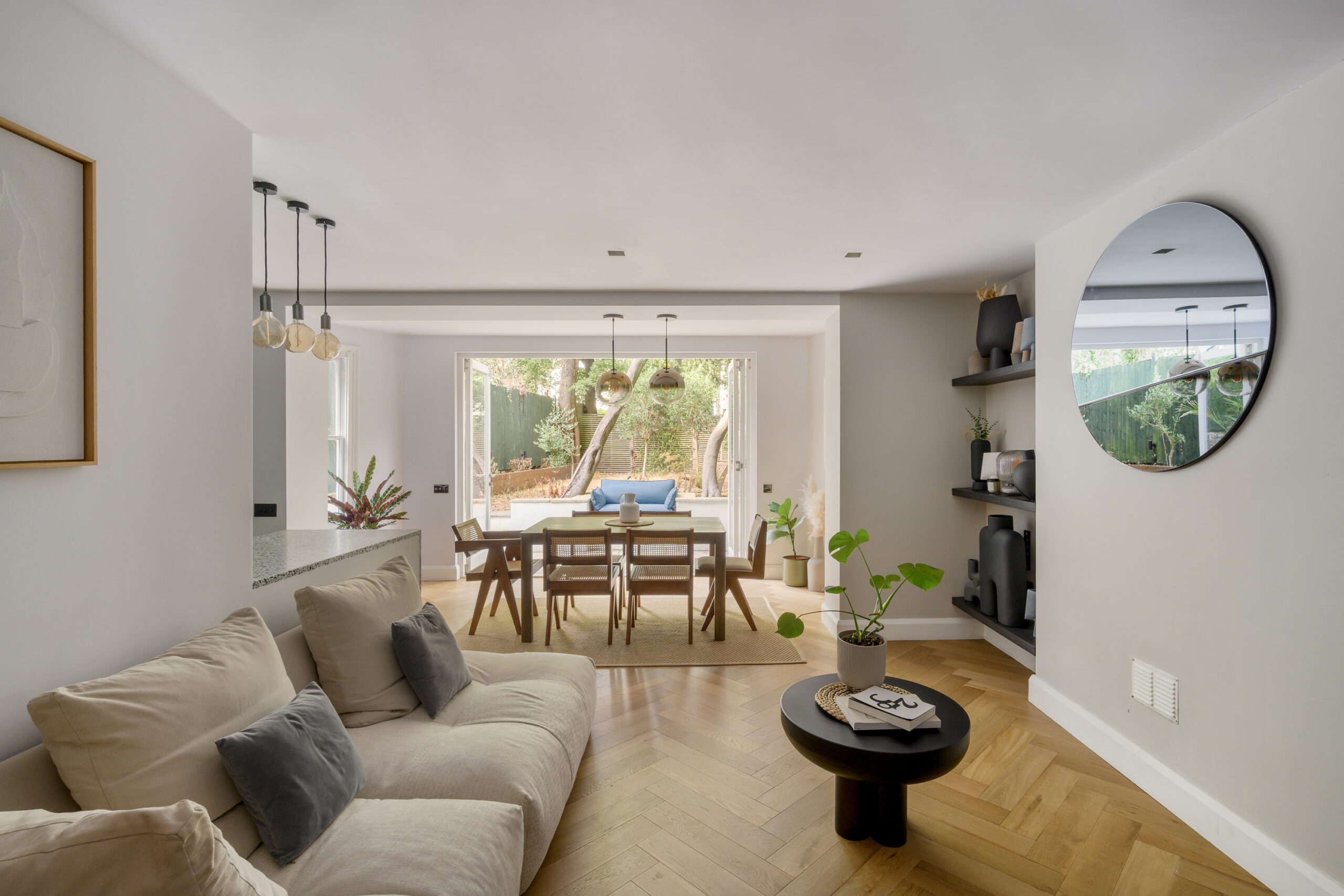 Notting-Hill-Apartment-For-Sale-Aldridge-Road-Villas-14_Lo