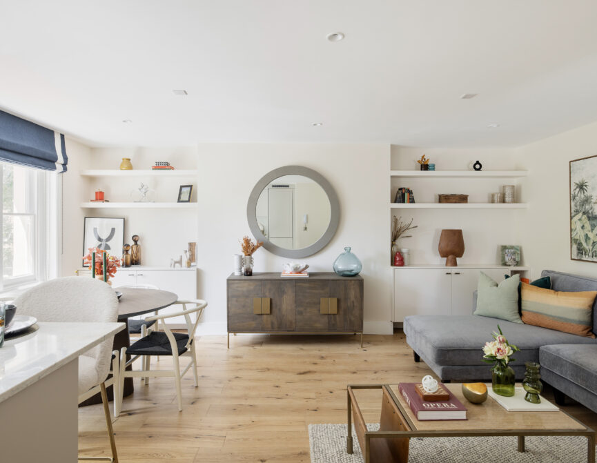 Open plan kitchen and reception room of a luxury Notting Hill duplex apartment for sale