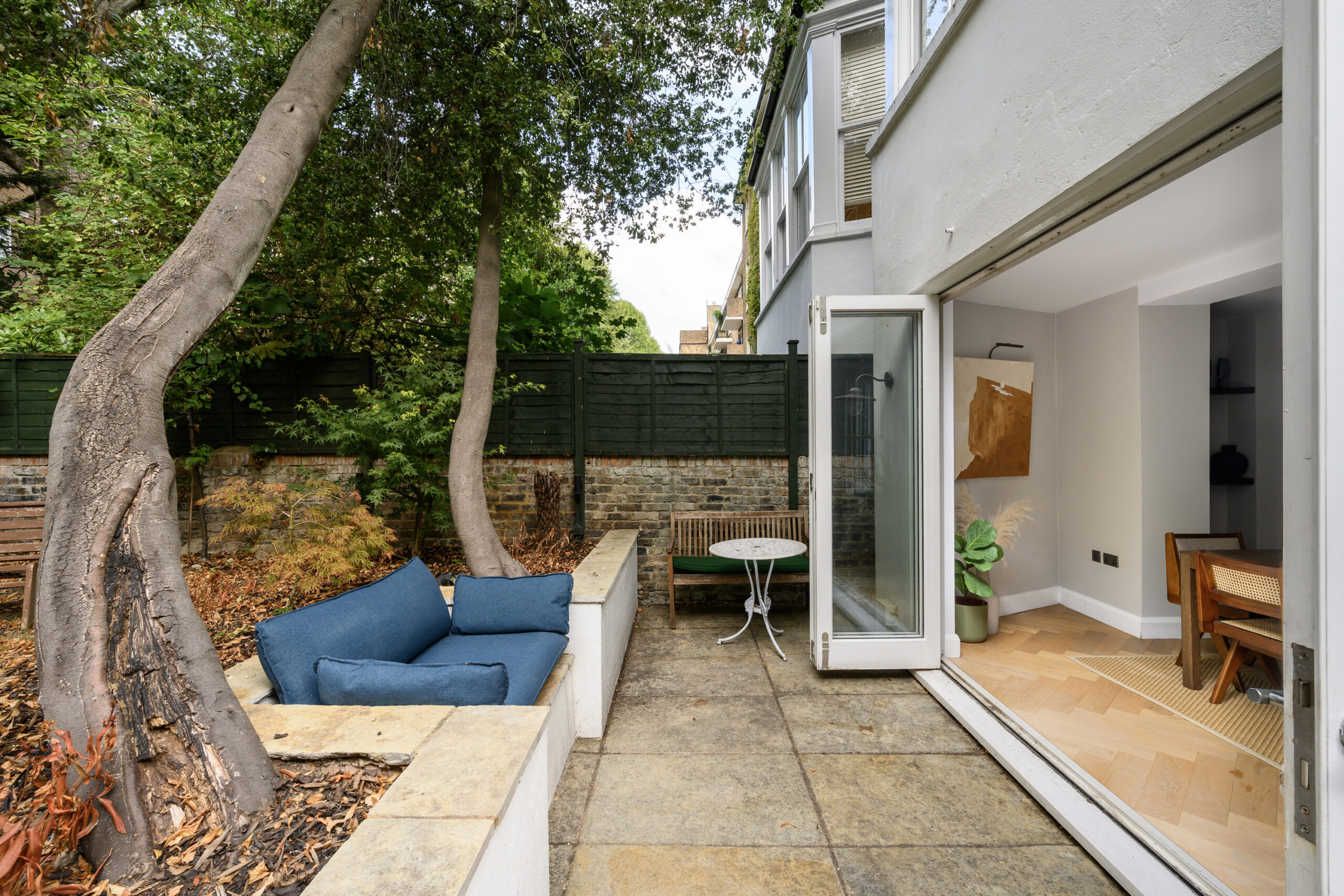 Notting-Hill-Apartment-For-Sale-Aldridge-Road-Villas-20_Lo