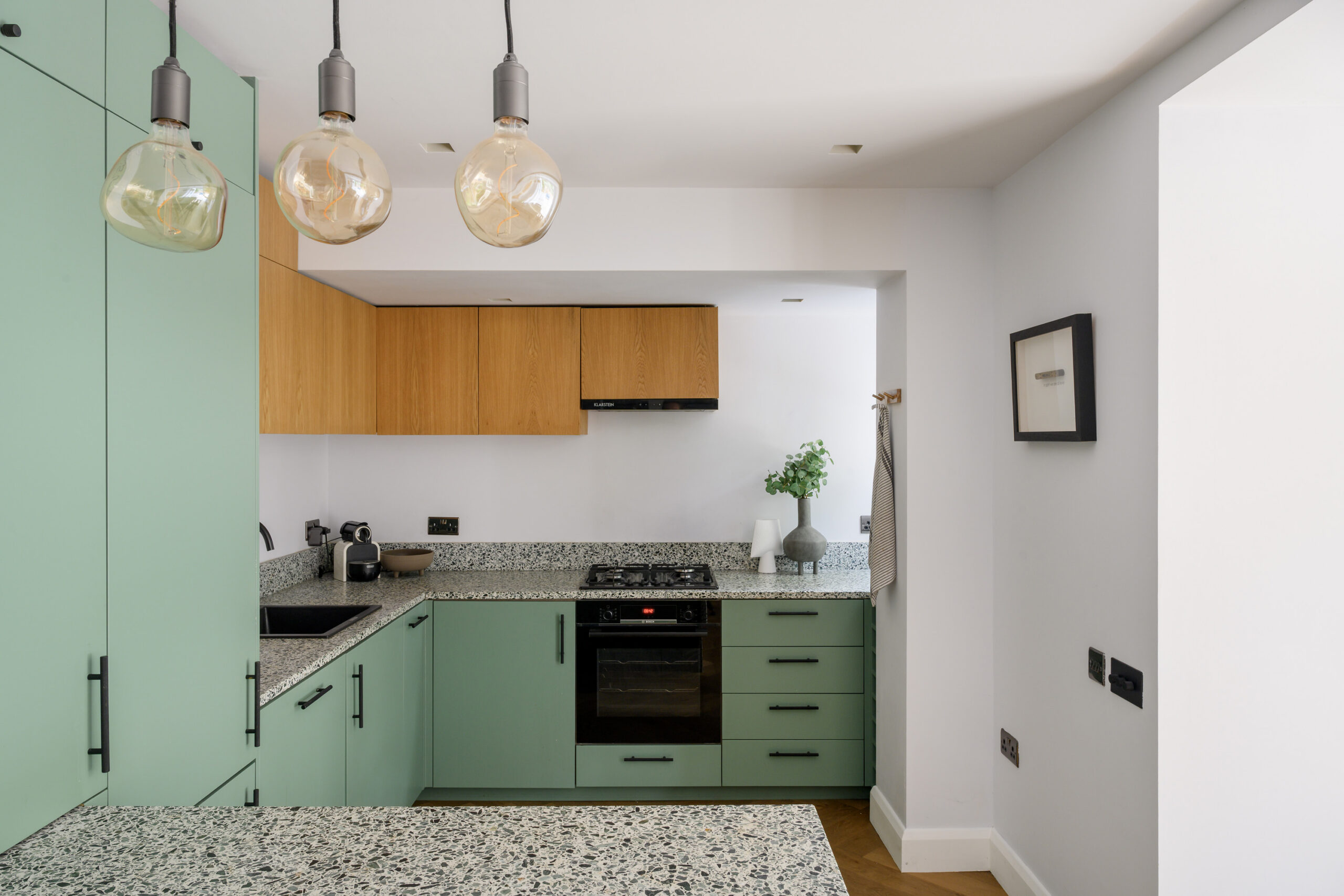 Notting-Hill-Apartment-For-Sale-Aldridge-Road-Villas-23_Lo