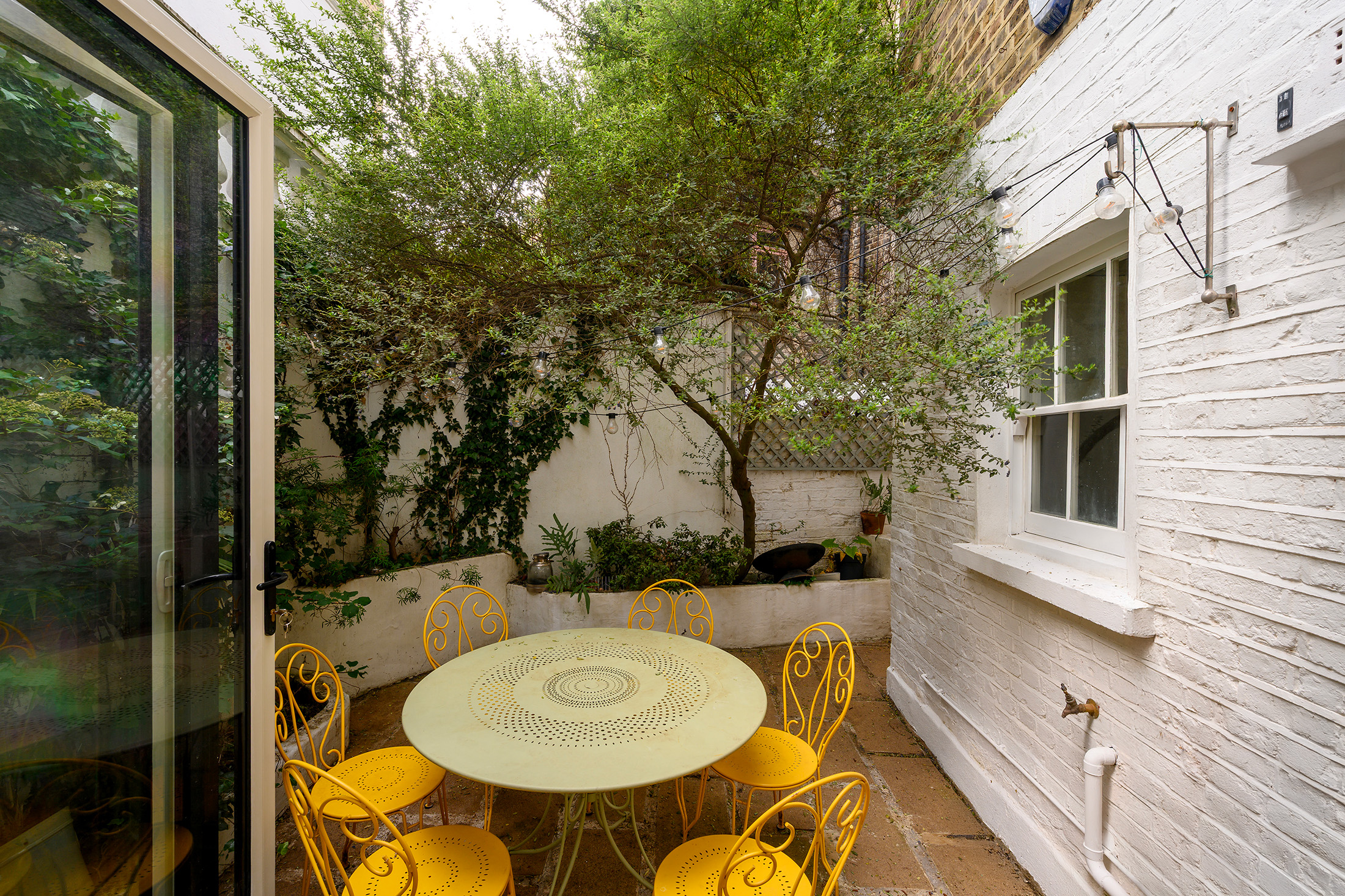 Notting-Hill-Apartment-For-Sale-Alexander-Street-6_Lo_