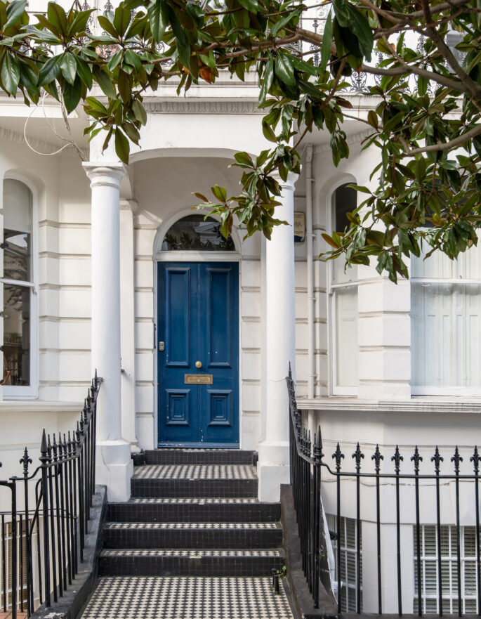 Notting-Hill-Apartment-For-Sale-Arundel-Gardens-3_Lo