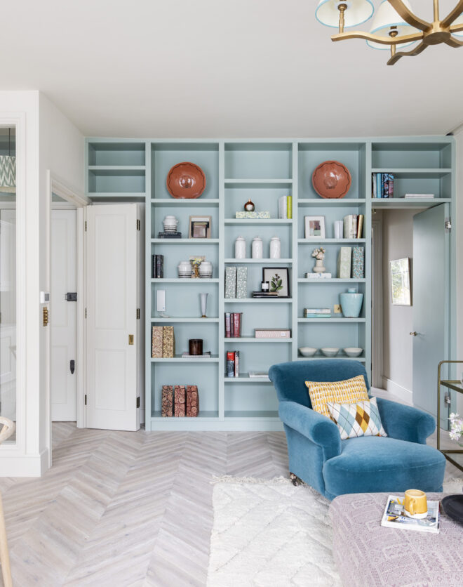 Library area of a luxury one-bedroom Notting Hill apartment for sale