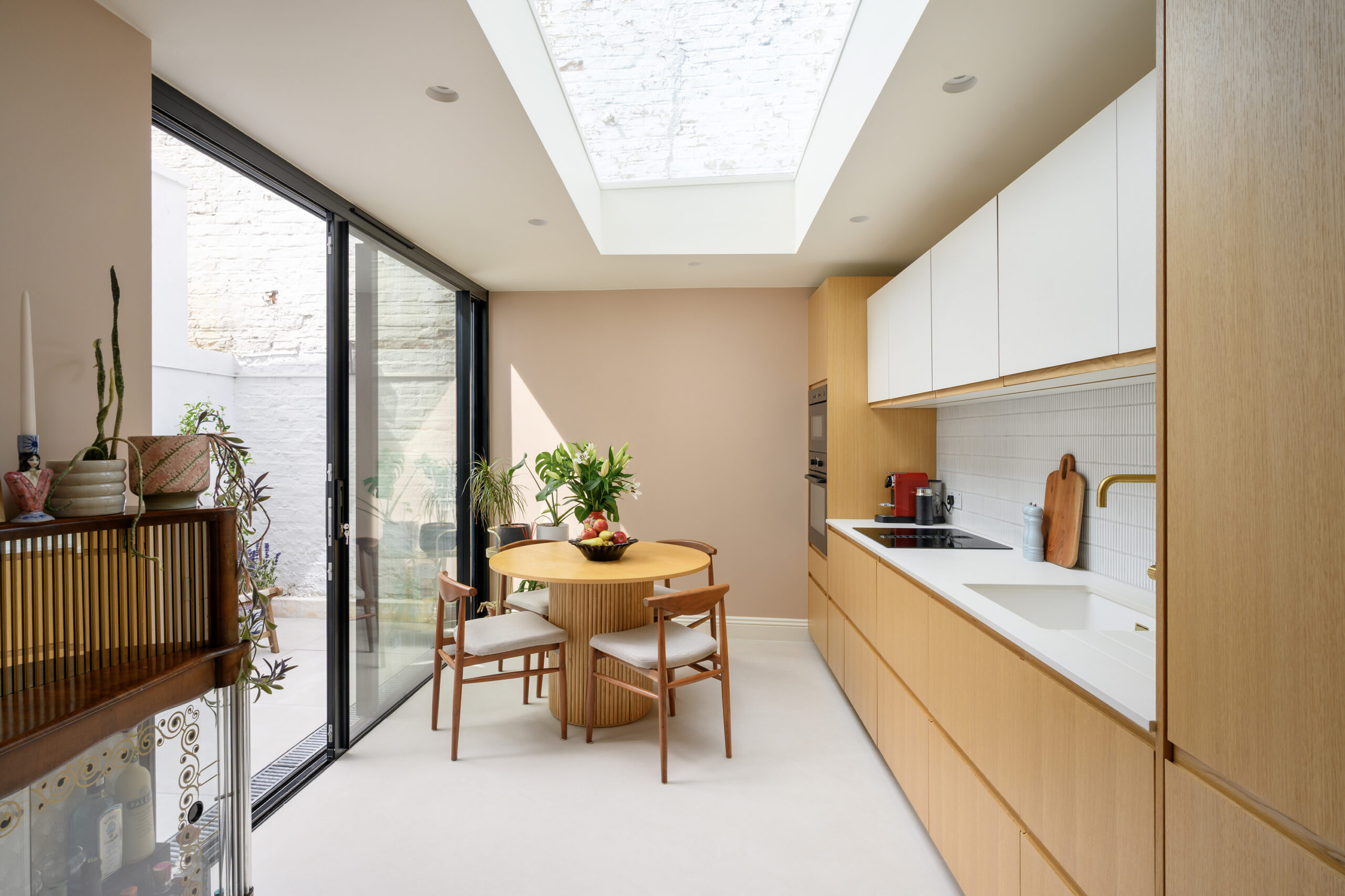 Notting-Hill-Apartment-For-Sale-Basing-Street-13_Lo