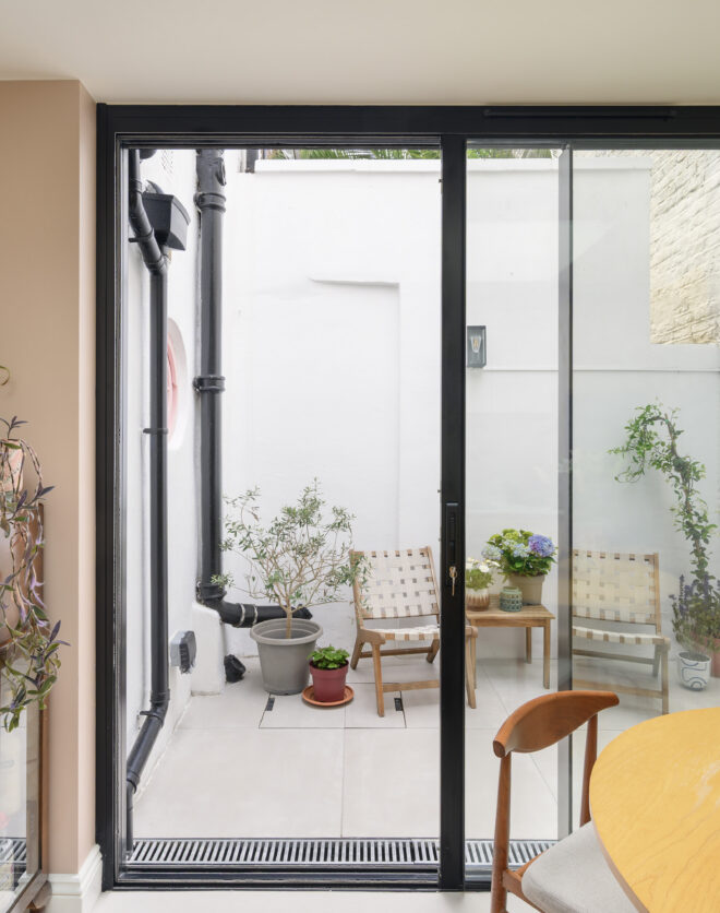 Notting-Hill-Apartment-For-Sale-Basing-Street-15_Lo