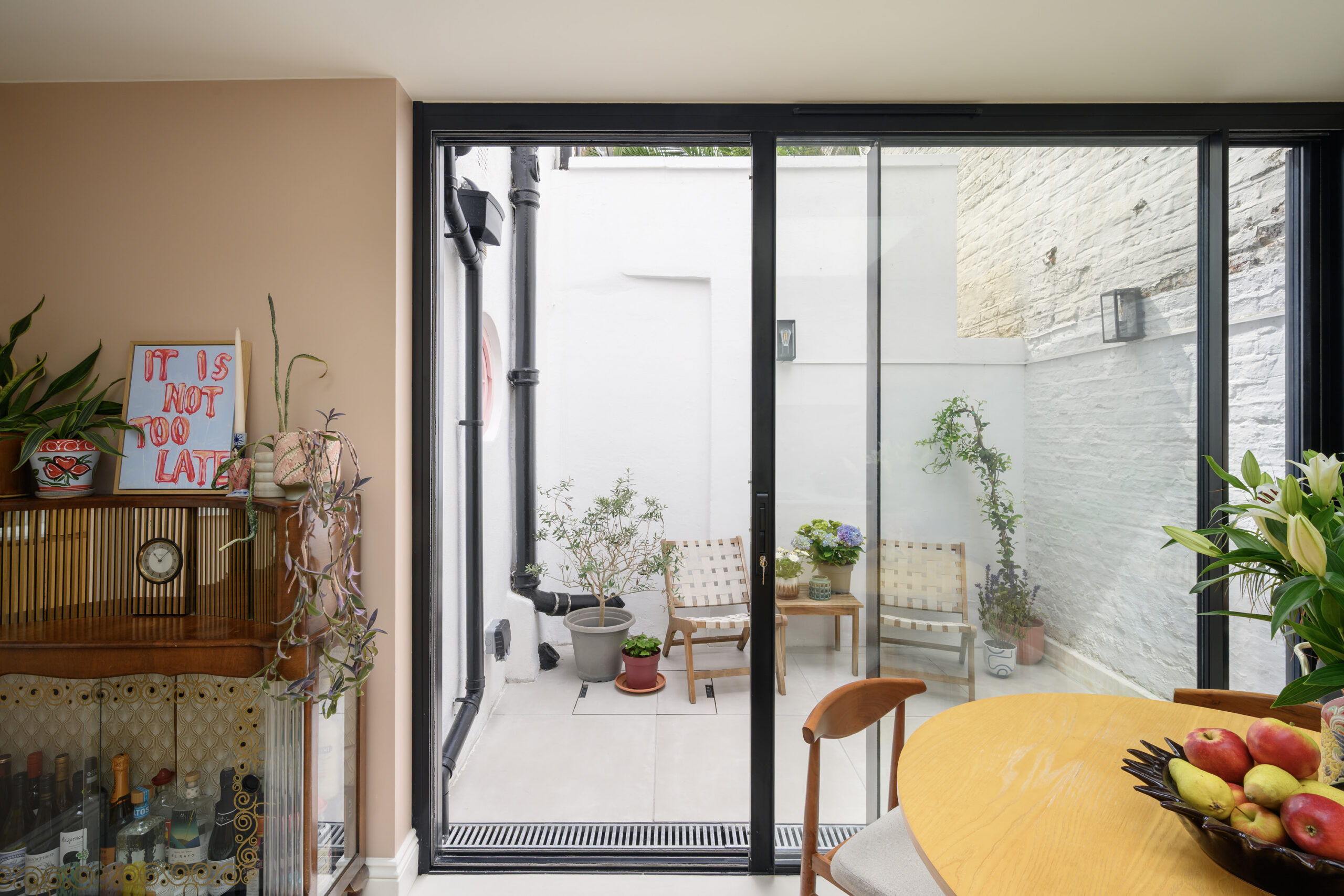 Notting-Hill-Apartment-For-Sale-Basing-Street-15_Lo
