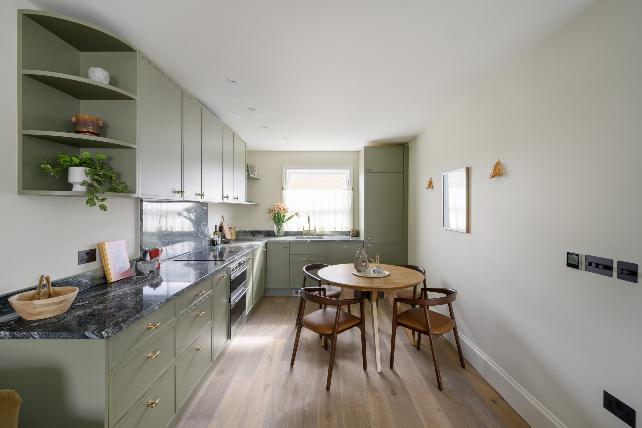 Notting-Hill-Apartment-For-Sale-Bonchurch-Road-5_Lo