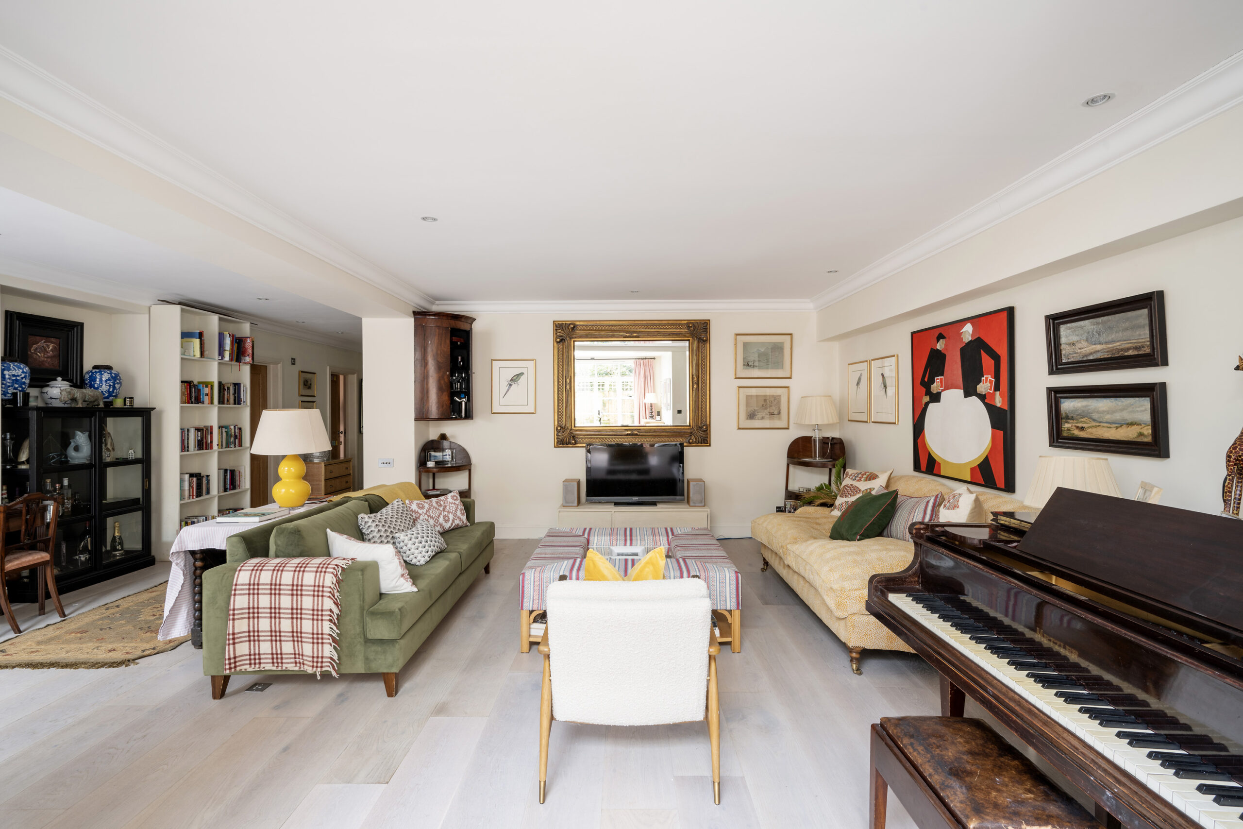Notting-Hill-Apartment-For-Sale-Cambridge-Gardens-16_Lo