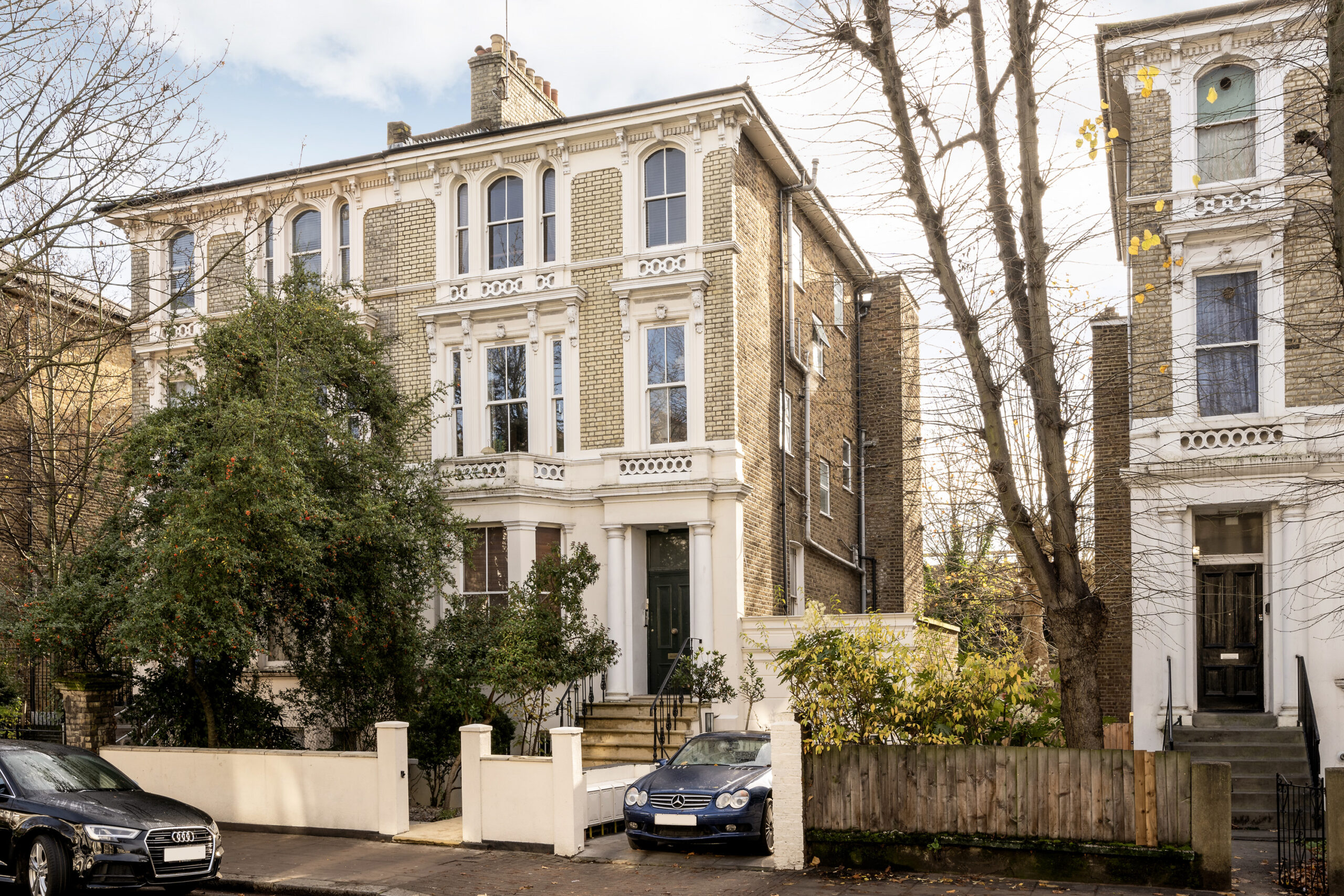 Notting-Hill-Apartment-For-Sale-Cambridge-Gardens-35_Lo