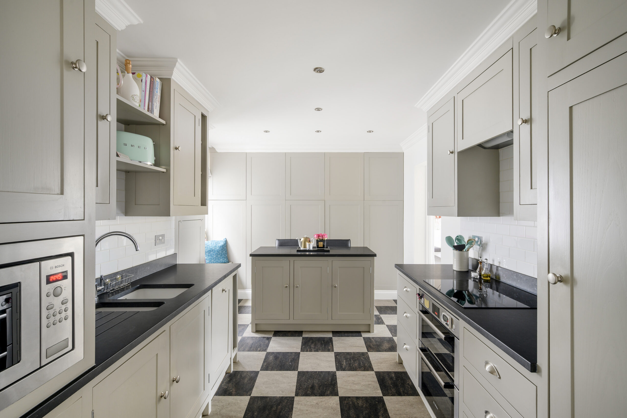Notting-Hill-Apartment-For-Sale-Campden-Hill-Mansions-11_Lo