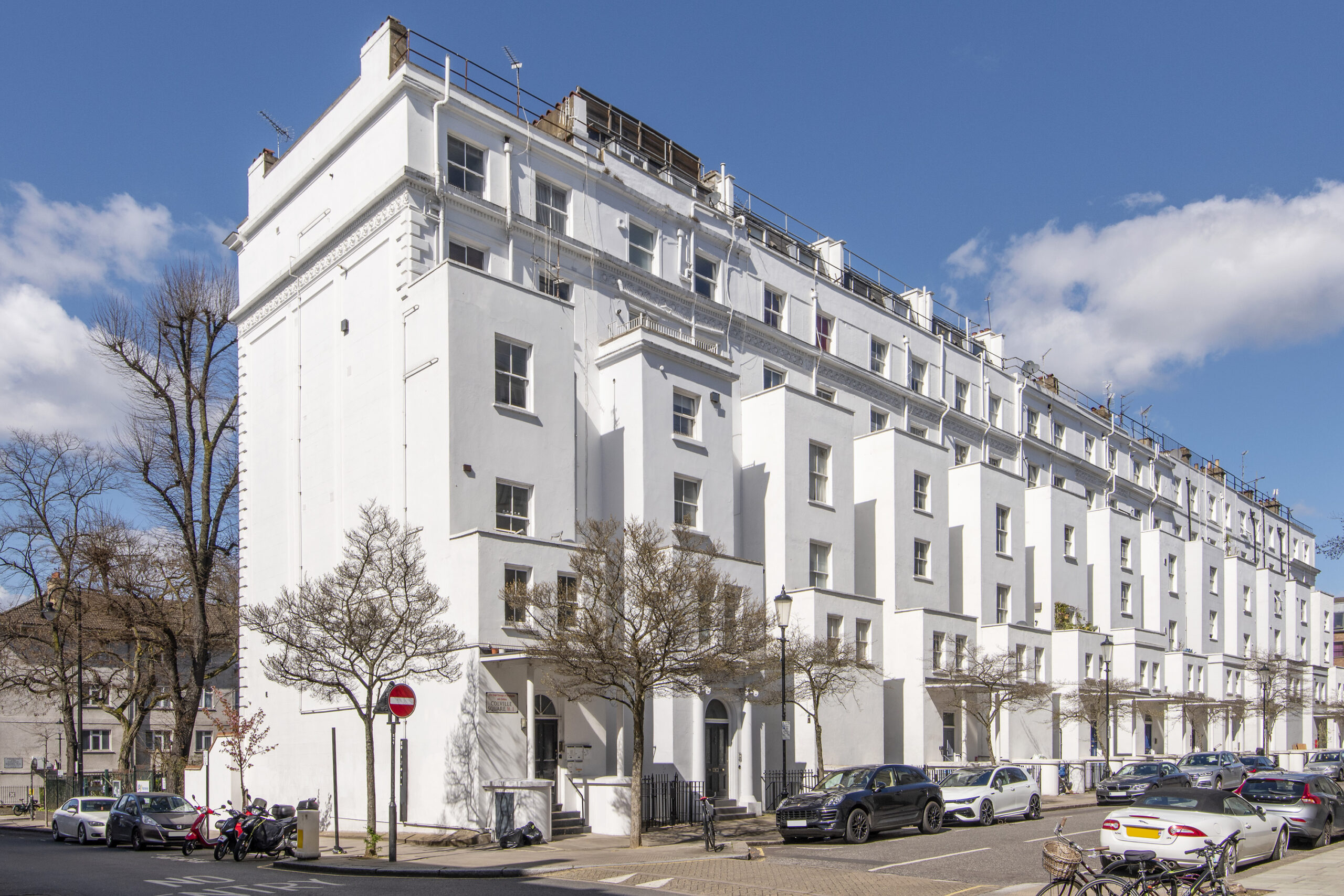 Notting Hill-Apartment-For-Sale-Colville-Square-1_Lo