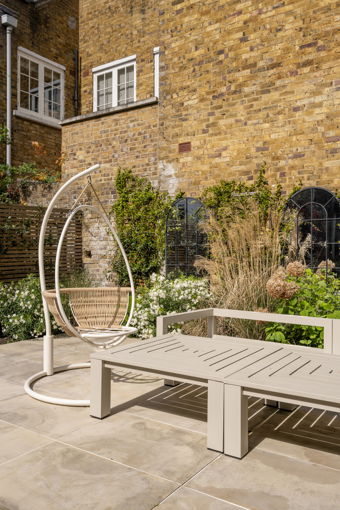 Notting-Hill-Apartment-For-Sale-Elgin-Crescent-8_Lo – Copy