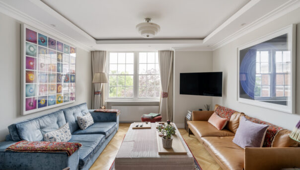 Notting-Hill-Apartment-For-Sale-Kensington-Park-Road-15_Lo