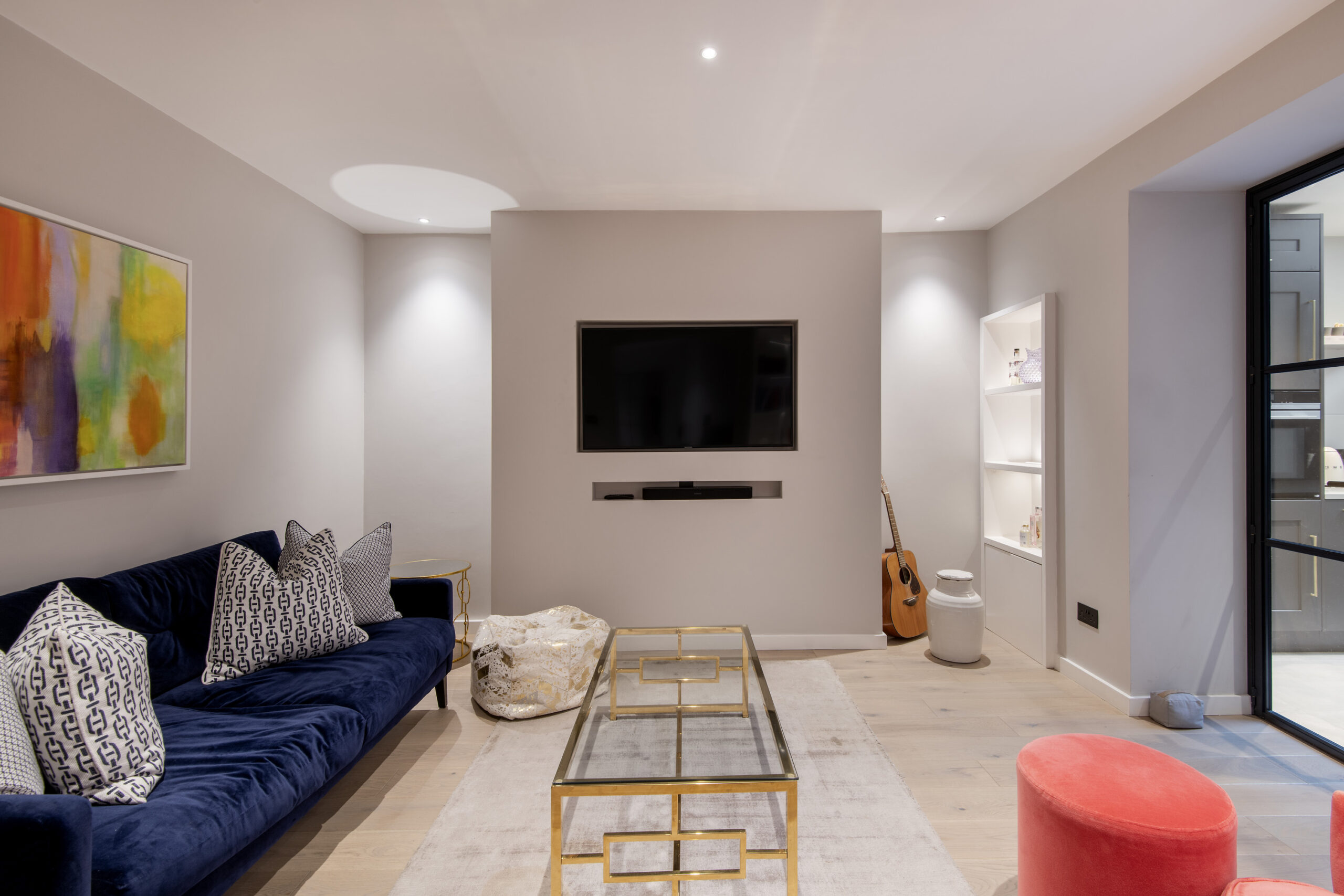 Notting-Hill-Apartment-For-Sale-Ladbroke-Grove-16_Lo