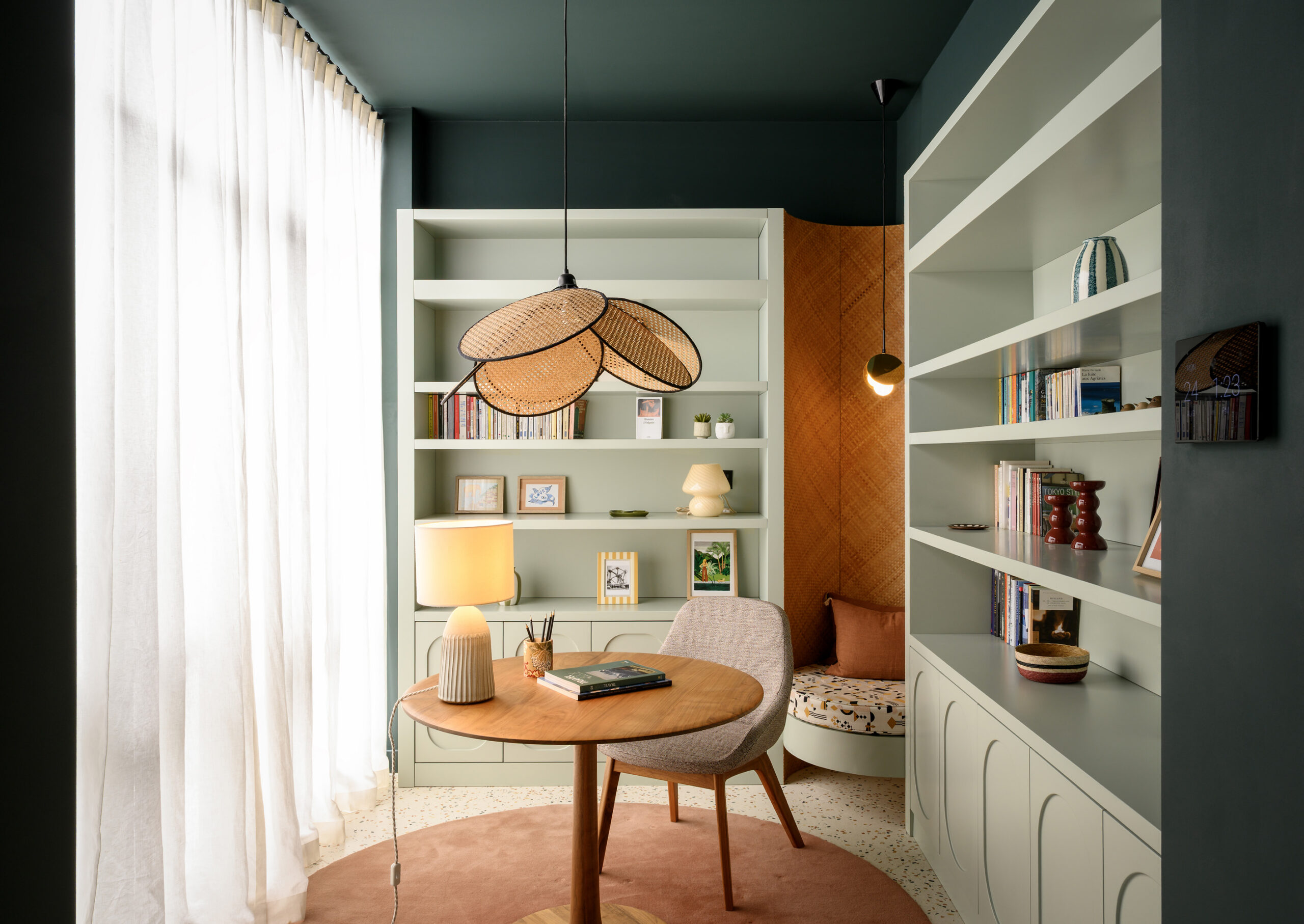 Notting-Hill-Apartment-For-Sale-Ledbury-Road-Shoot-2-1_Lo