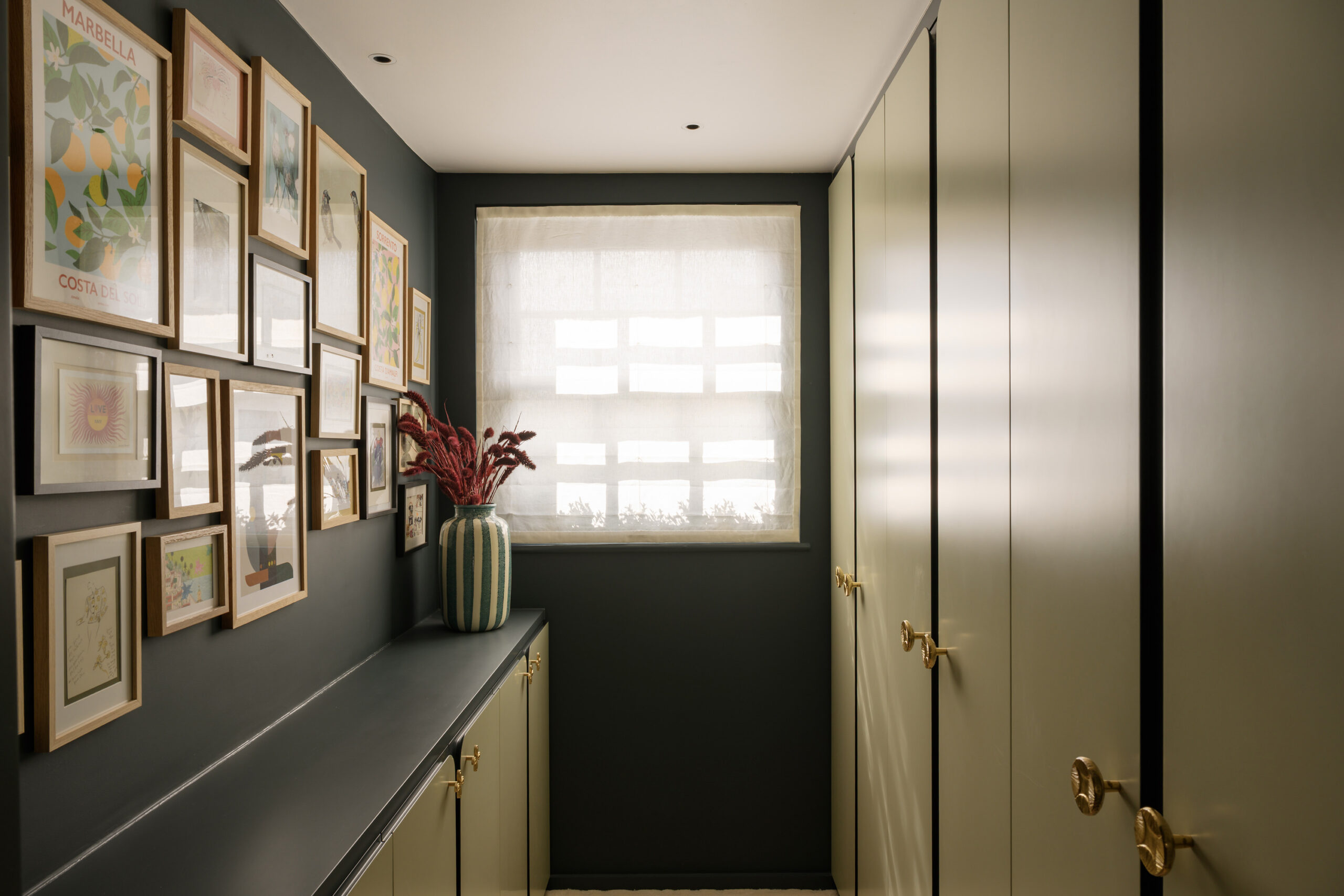 Notting-Hill-Apartment-For-Sale-Ledbury-Road-Shoot-2-44_Lo