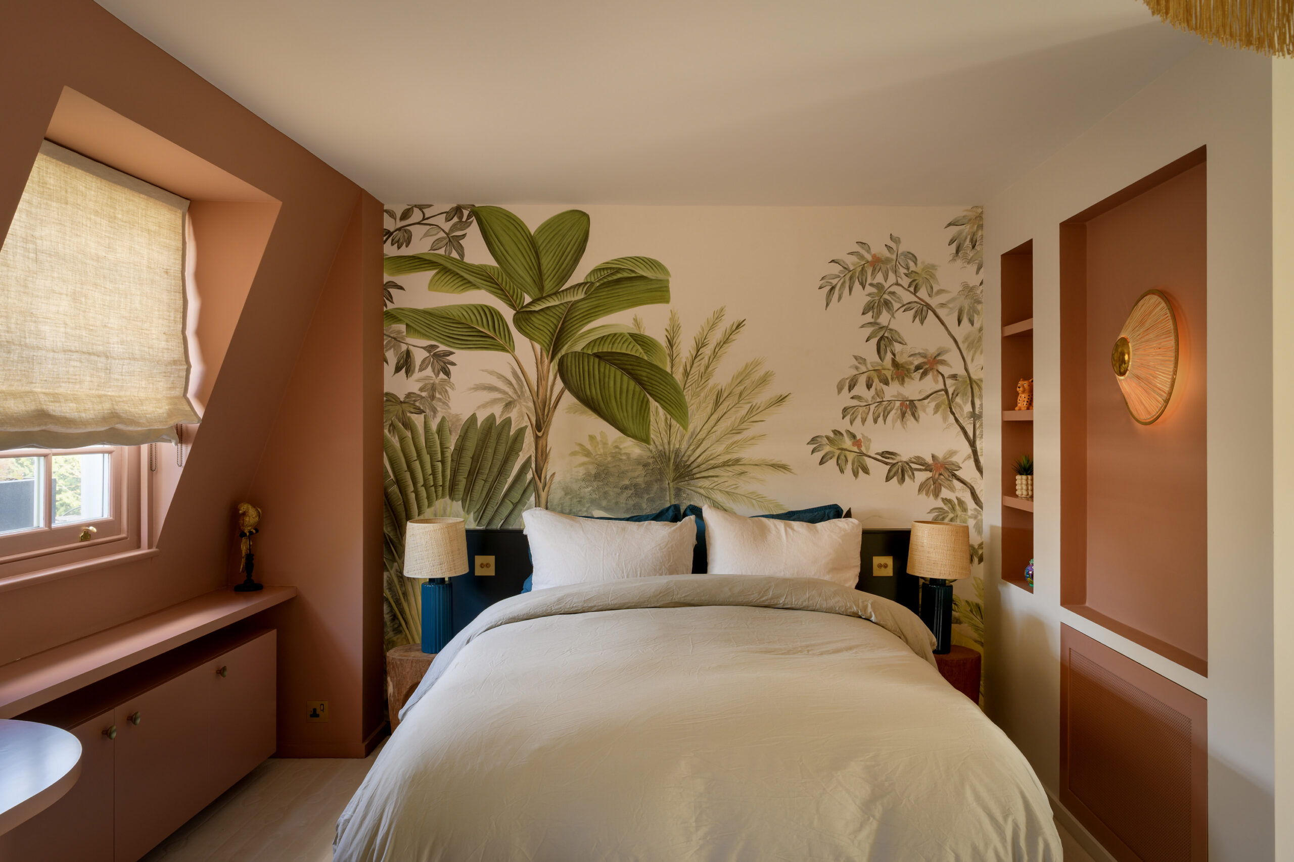 Notting-Hill-Apartment-For-Sale-Ledbury-Road-Shoot-2-67_Lo
