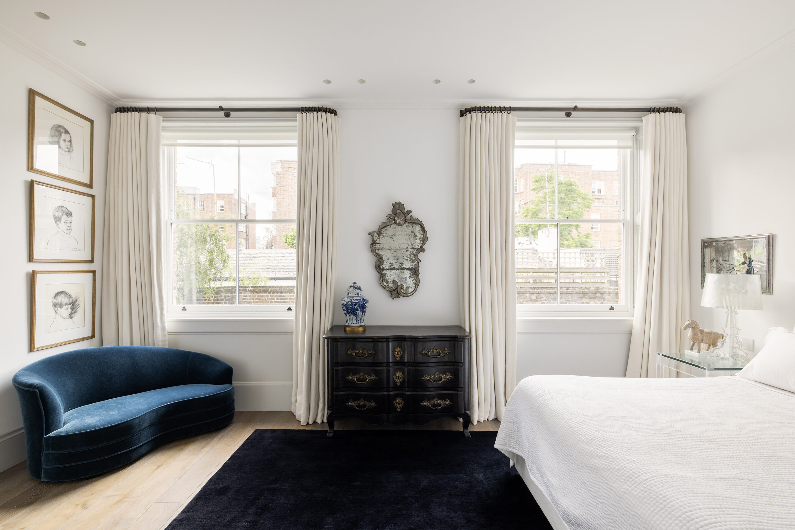 Notting-Hill-Apartment-For-Sale-Pembridge-Crescent-18_Lo