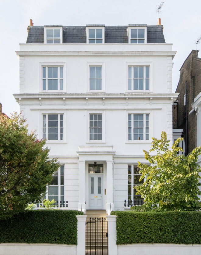Notting-Hill-Apartment-For-Sale-Pembridge-Crescent-1_Lo