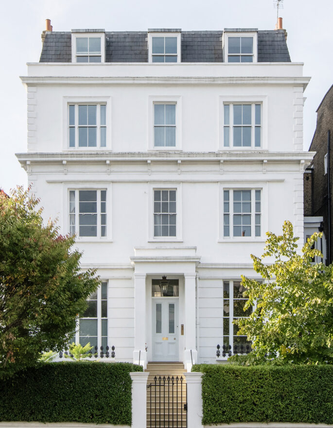 Notting-Hill-Apartment-For-Sale-Pembridge-Crescent-1_Lo – edit