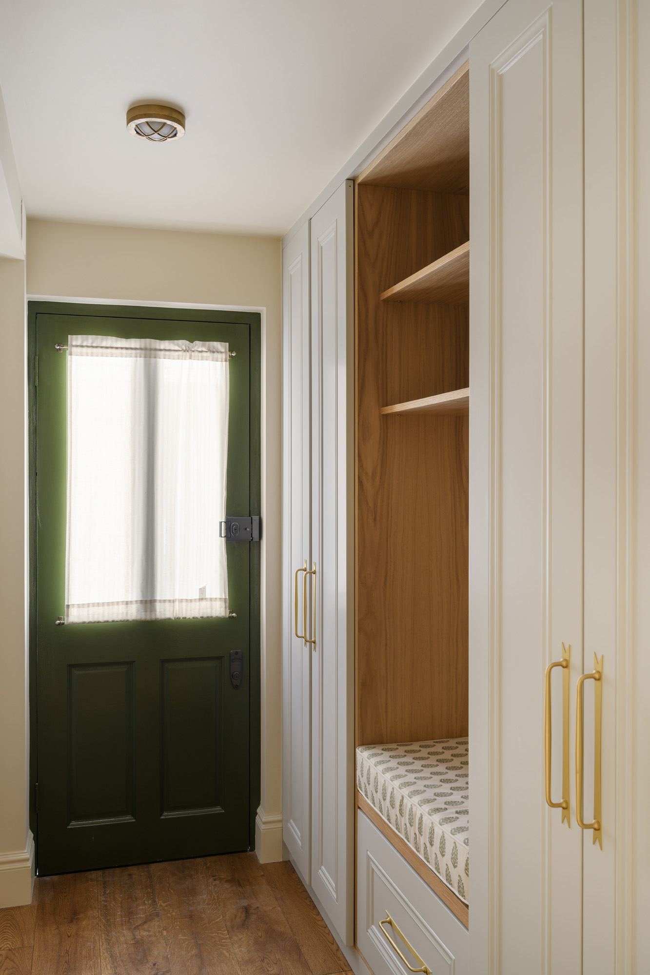 Notting-Hill-Apartment-For-Sale-Powis-Square-12_Lo