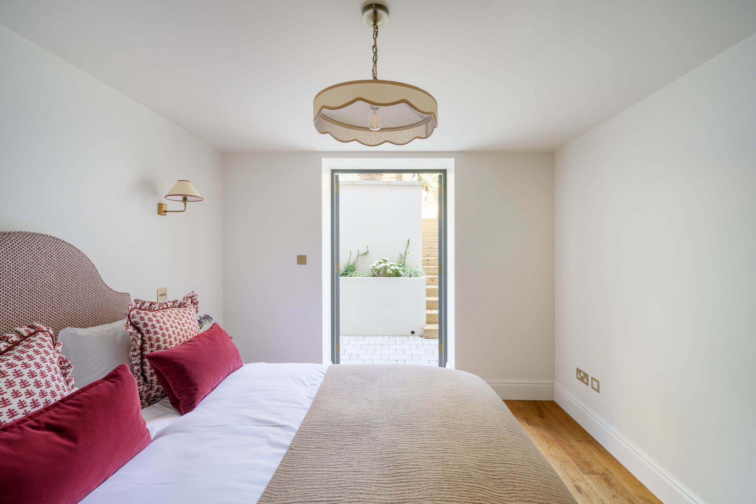 Notting-Hill-Apartment-For-Sale-Powis-Square-18_Lo