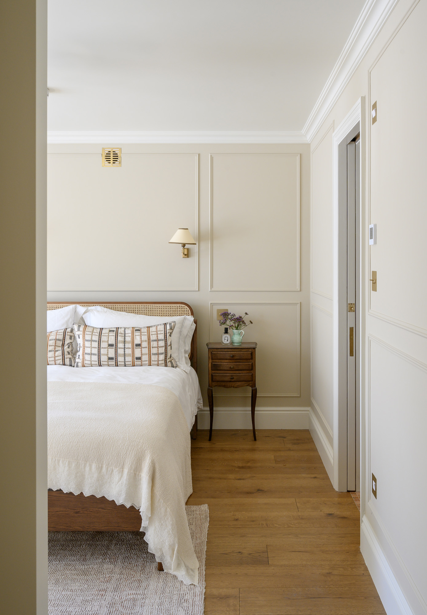 Notting-Hill-Apartment-For-Sale-Powis-Square-24_Lo