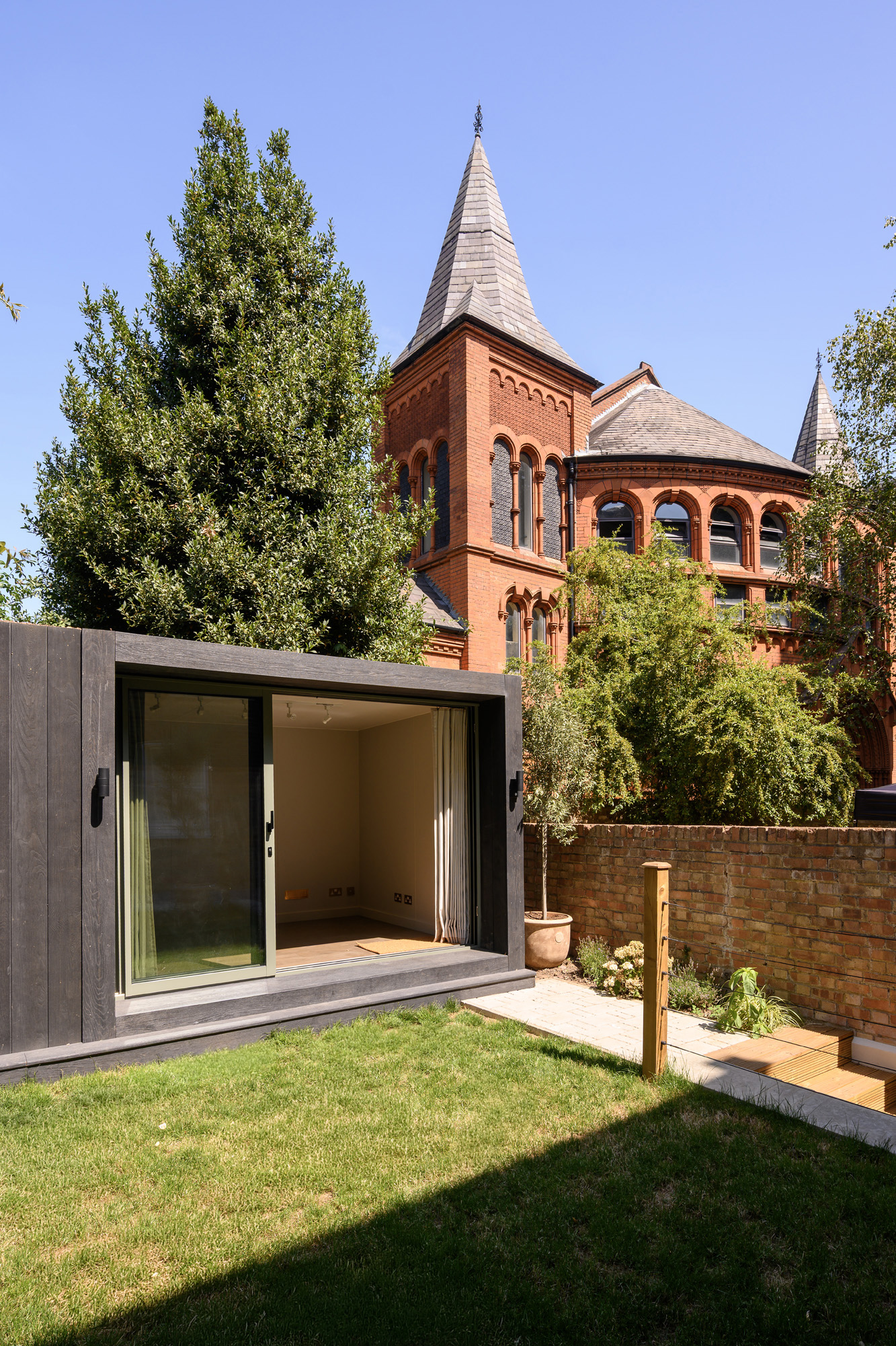 Notting-Hill-Apartment-For-Sale-Powis-Square-35_Lo
