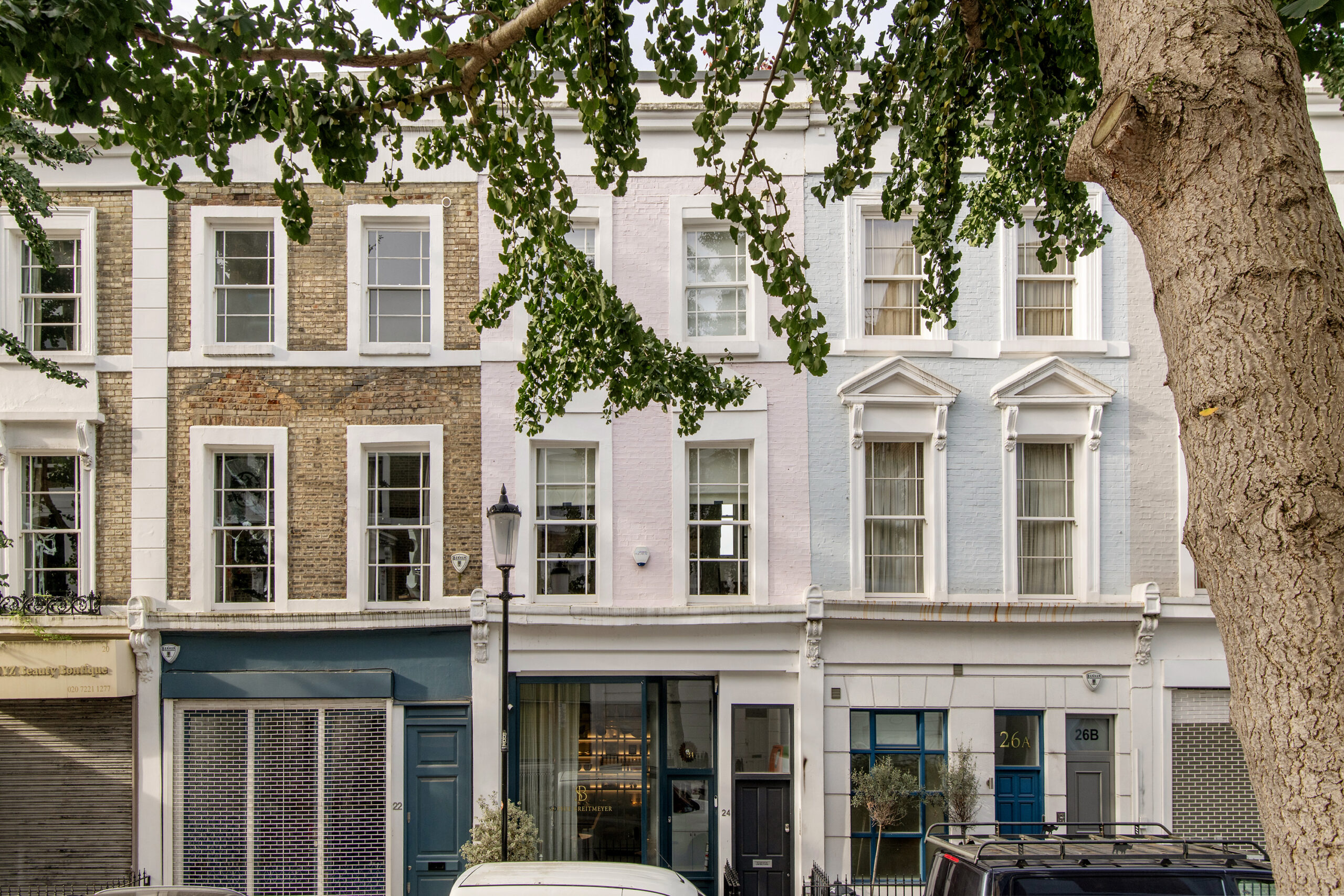 Notting-Hill-Apartment-For-Sale-Powis-Terrace-x-LO