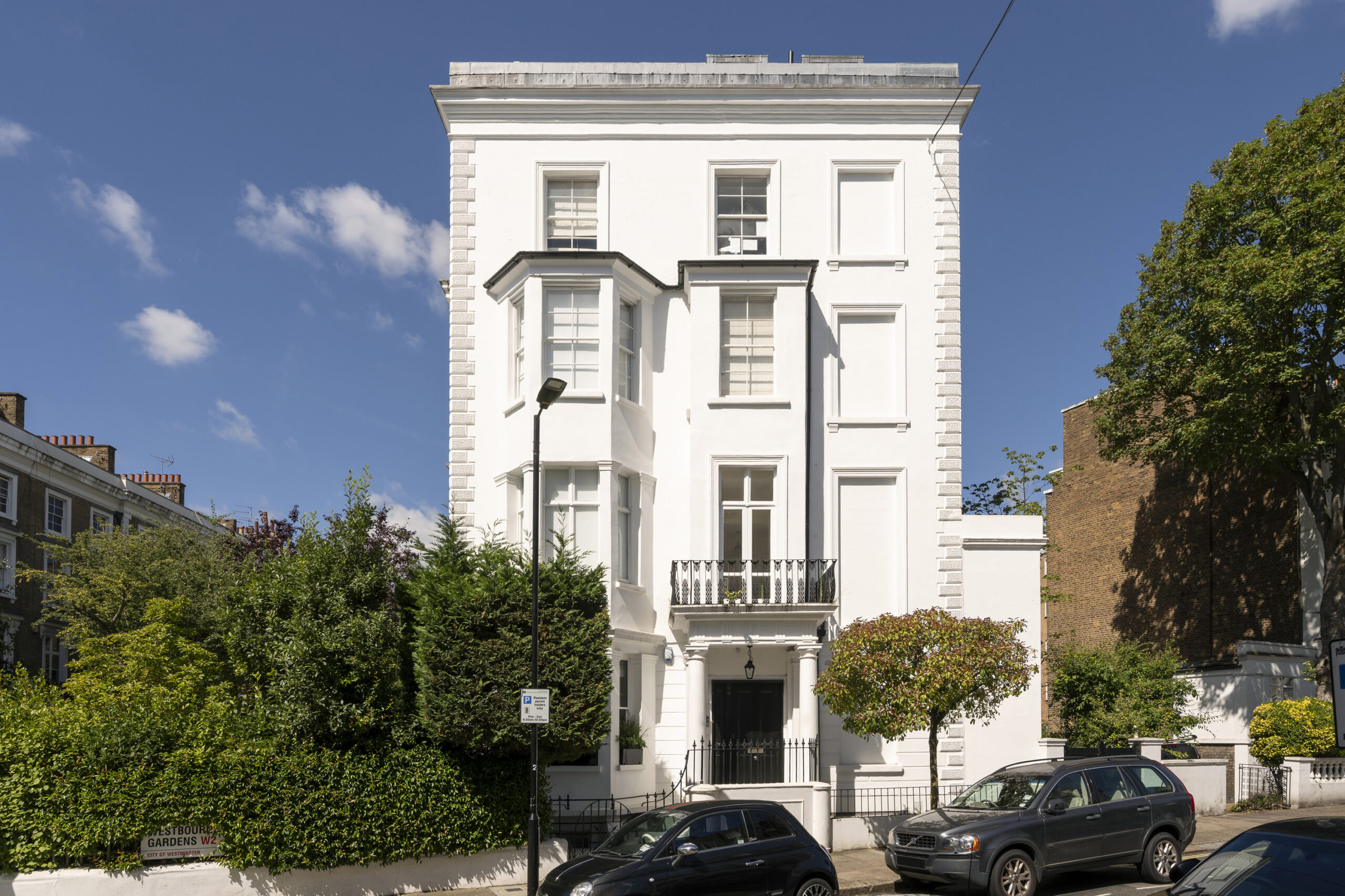 Notting-Hill-Apartment-Westbourne-Gardens-2_Lo