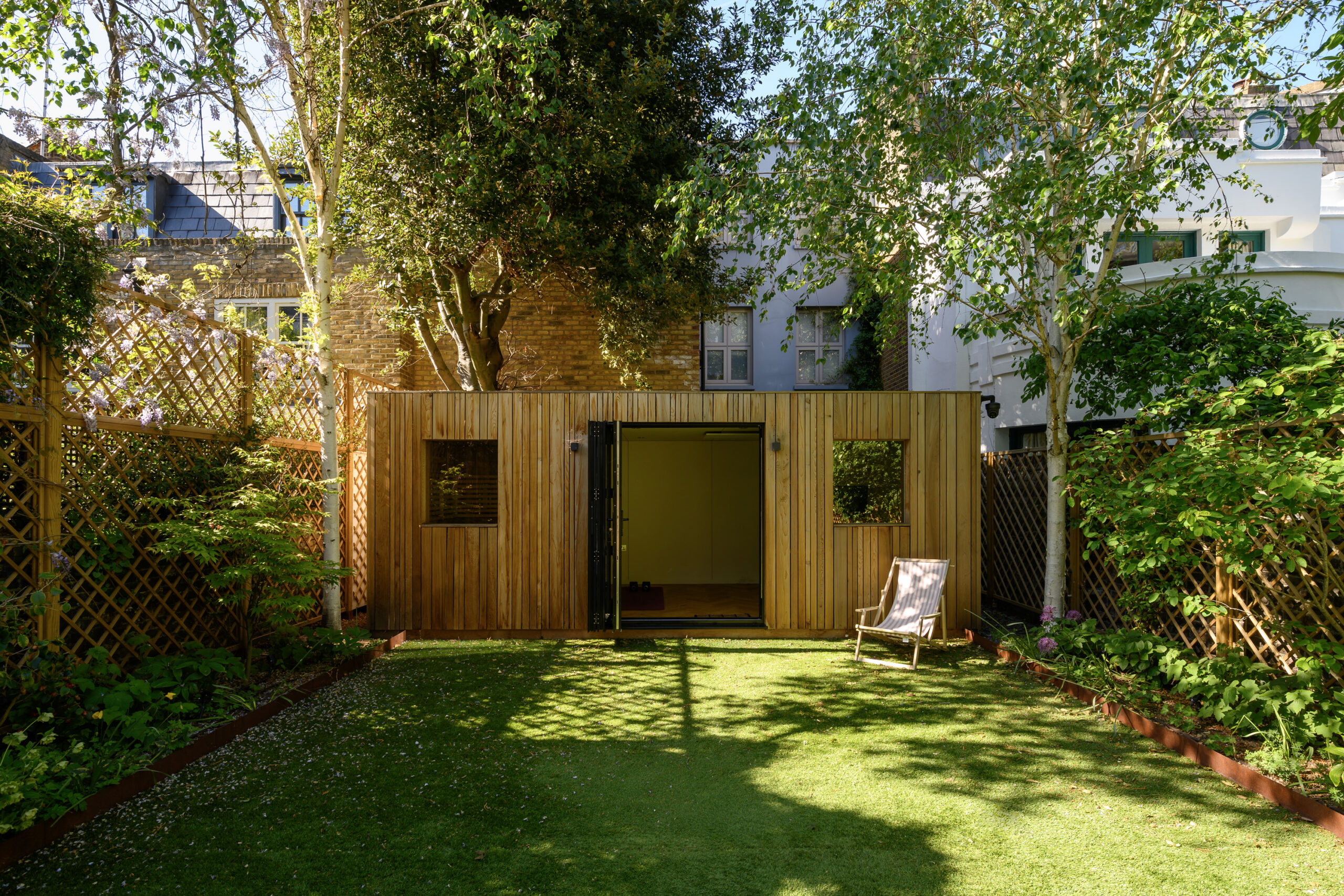 Notting-Hill-House-For-Rent-Holland-Park-Avenue-34_Lo
