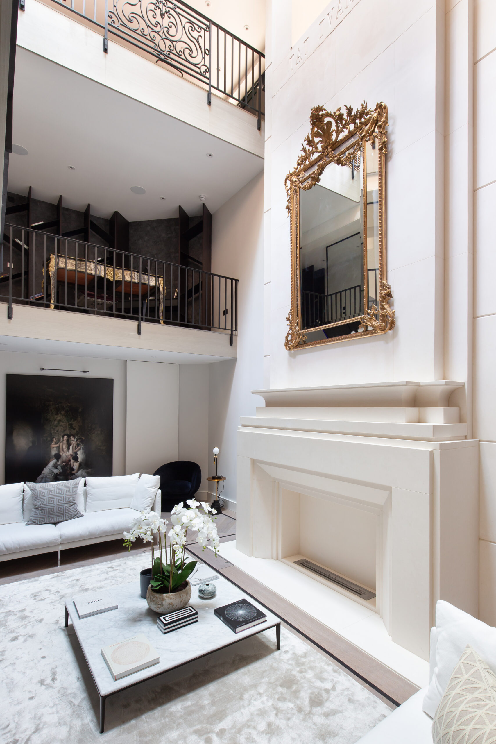 Notting-Hill-House-For-Rent-Powis-Mews (2)