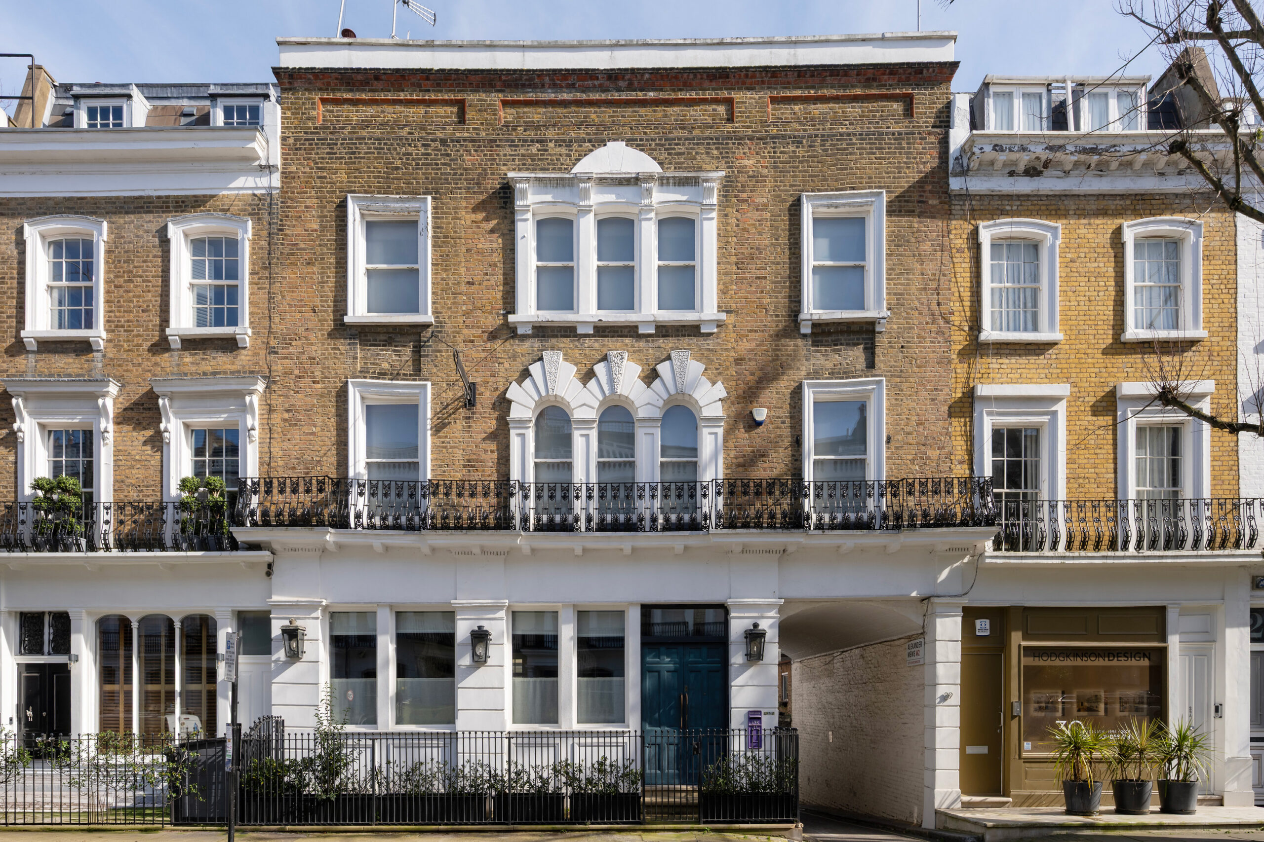 Notting-Hill-House-For-Sale-Alexander-Street-1_Lo_
