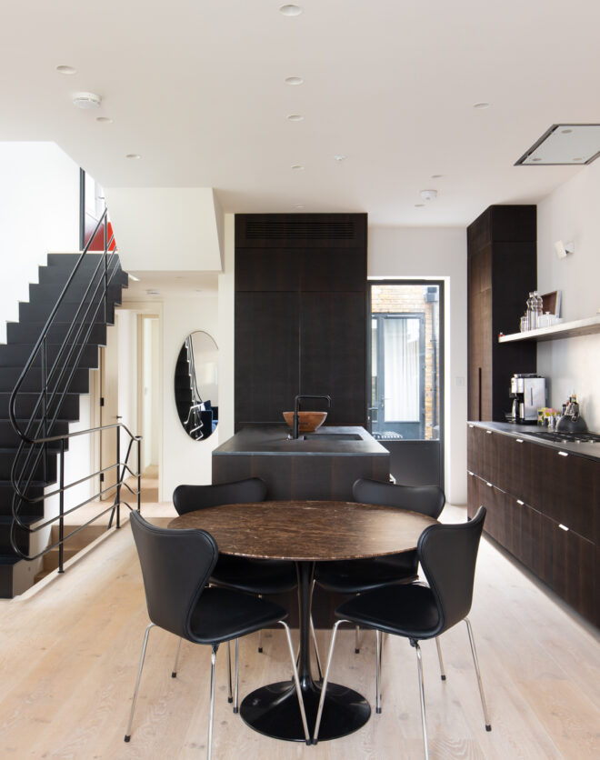 Notting-Hill-House-For-Sale-Blenheim-Crescent (2)