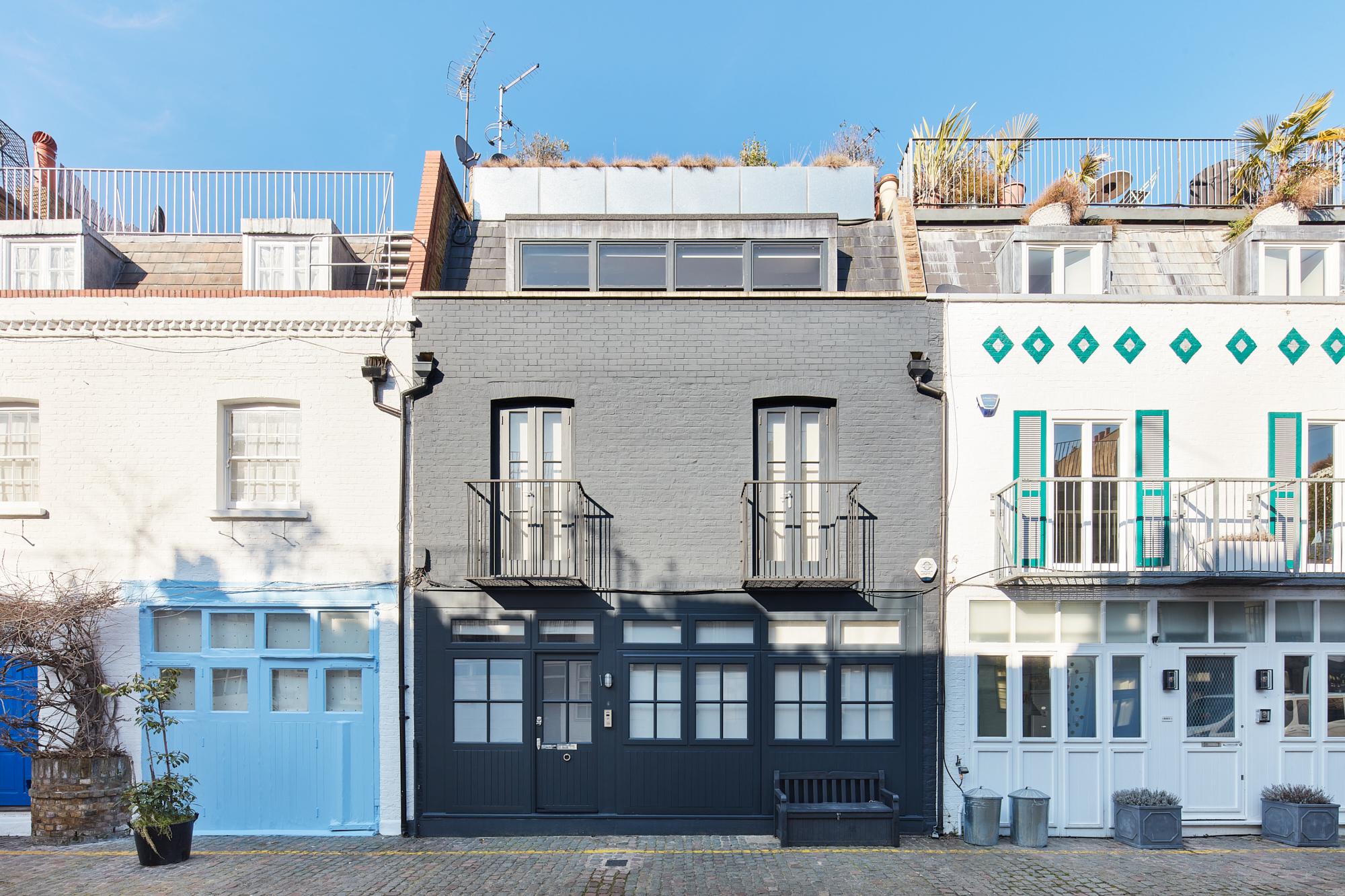 Notting-Hill-House-For-Sale-St-Lukes-Mews (1)