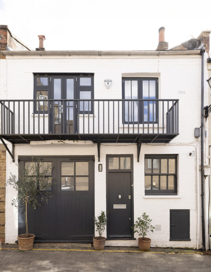 Notting-Hill-House-For-Sale-St-Lukes-Mews-34_Lo_